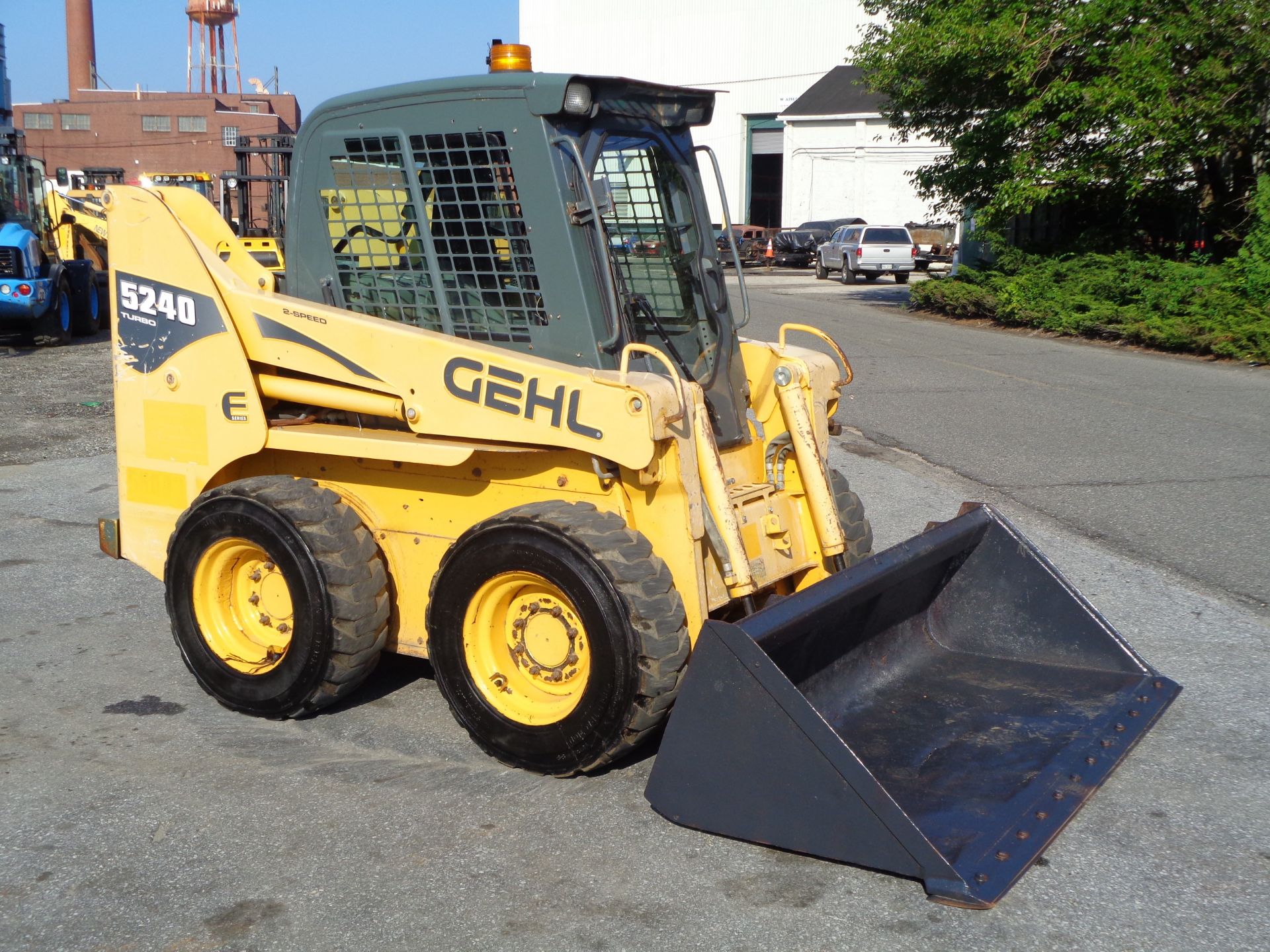 2010 GEHL 5240 Turbo Skid Steer - Image 8 of 13