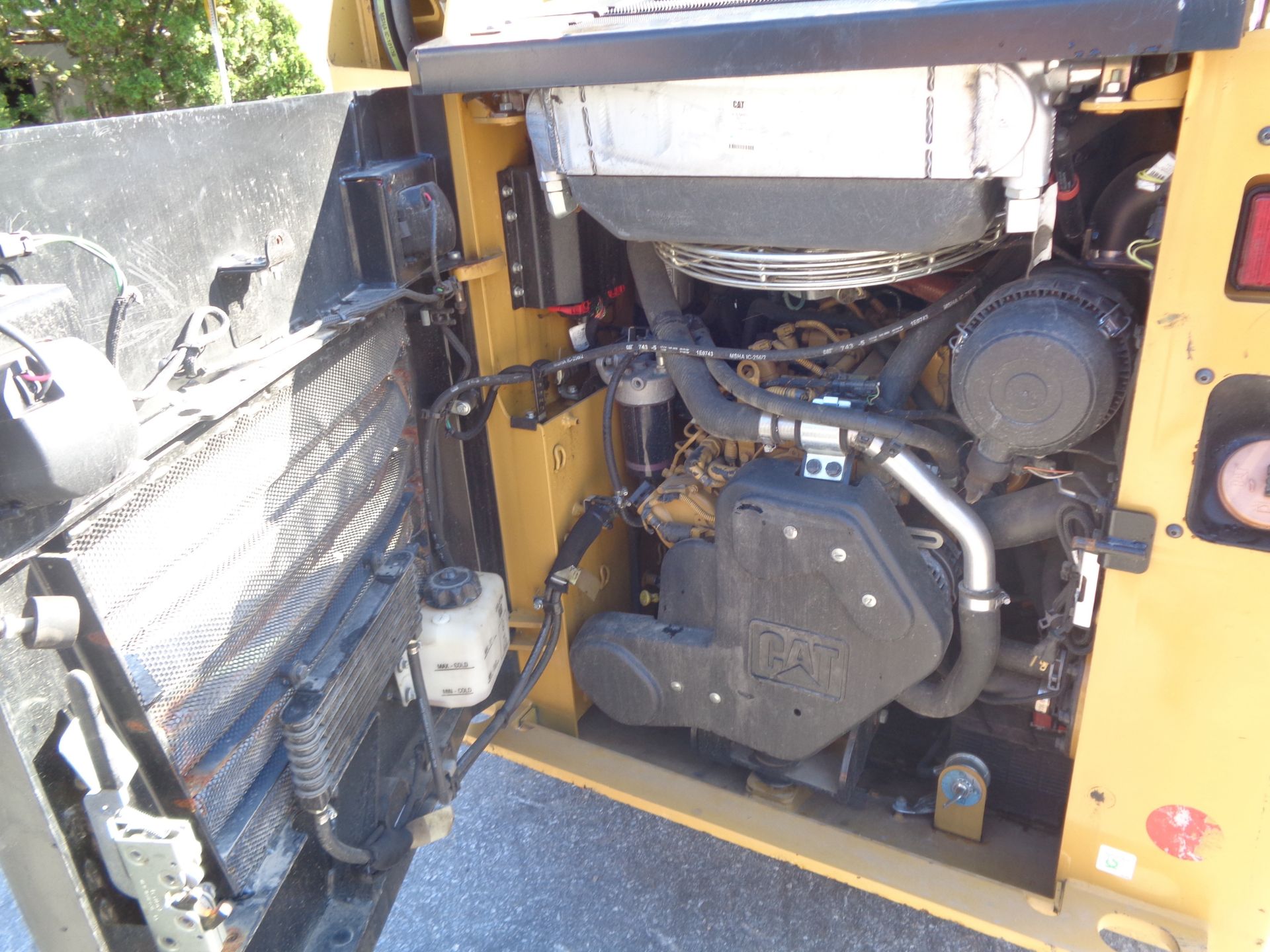 2017 Caterpillar 226D Skid Steer - Image 12 of 13