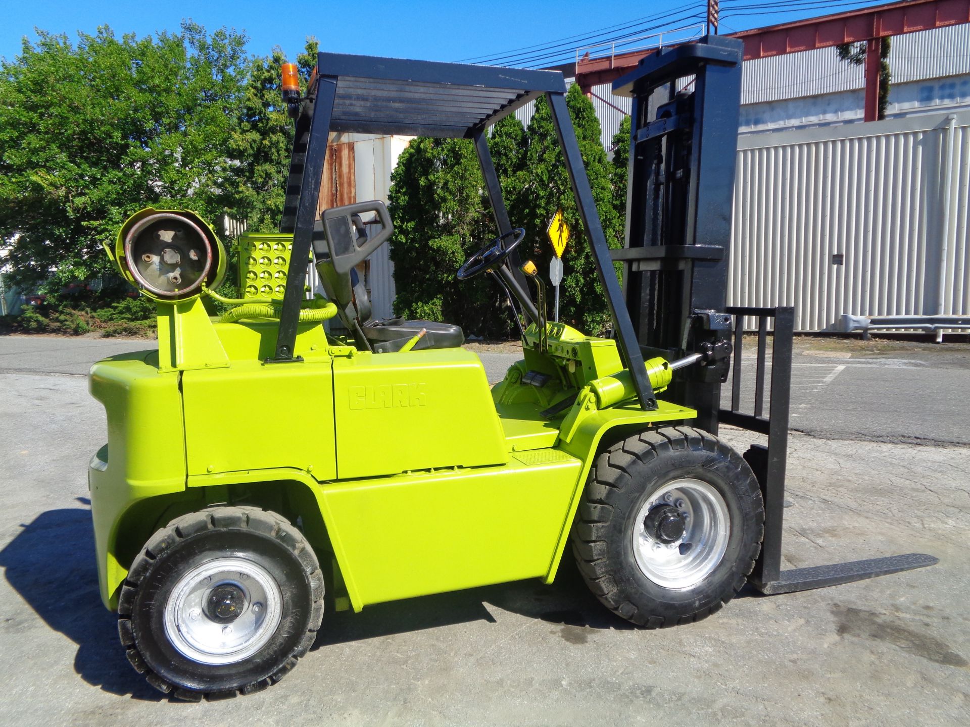 Clark C500-Y60 6,000lbs Forklift - Image 4 of 17