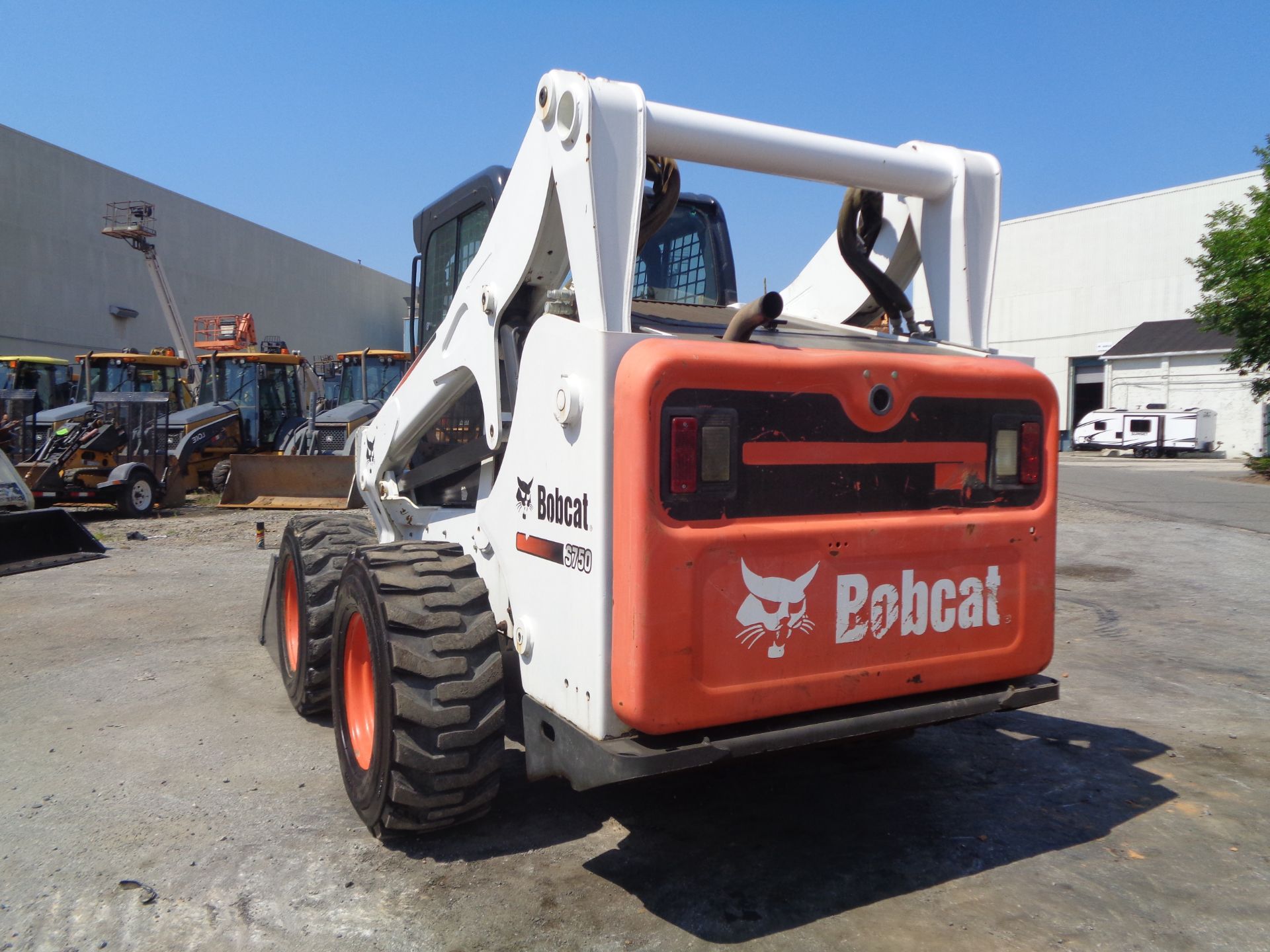 2011 Bobcat S750 Skid Steer - Image 6 of 15