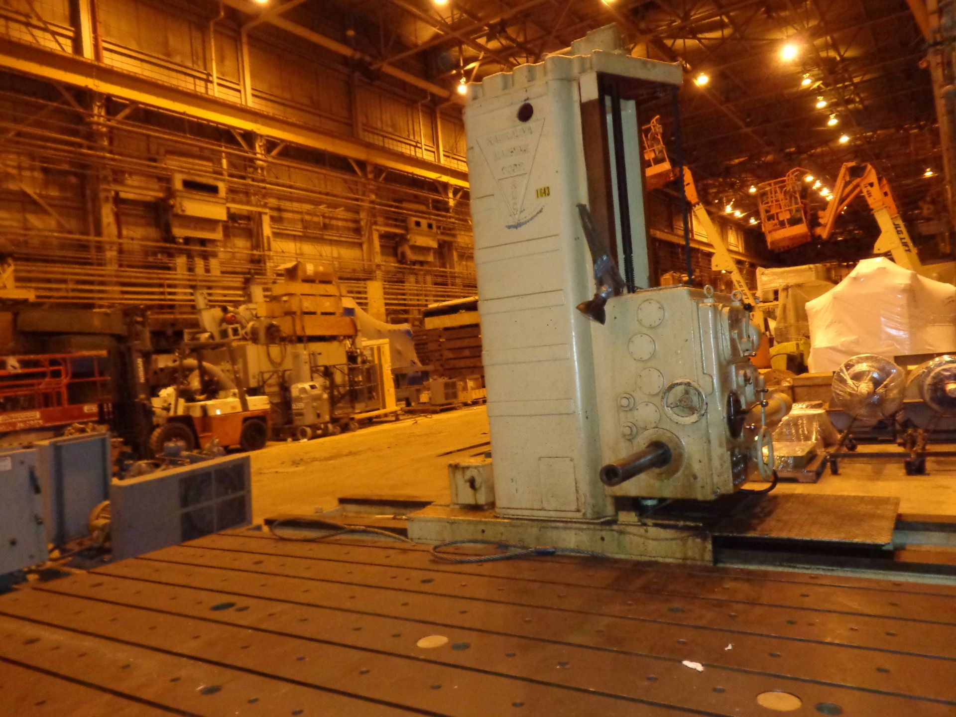 Kaukauna Floor Type Horizontal Boring Mill Milling Machine - Image 13 of 23