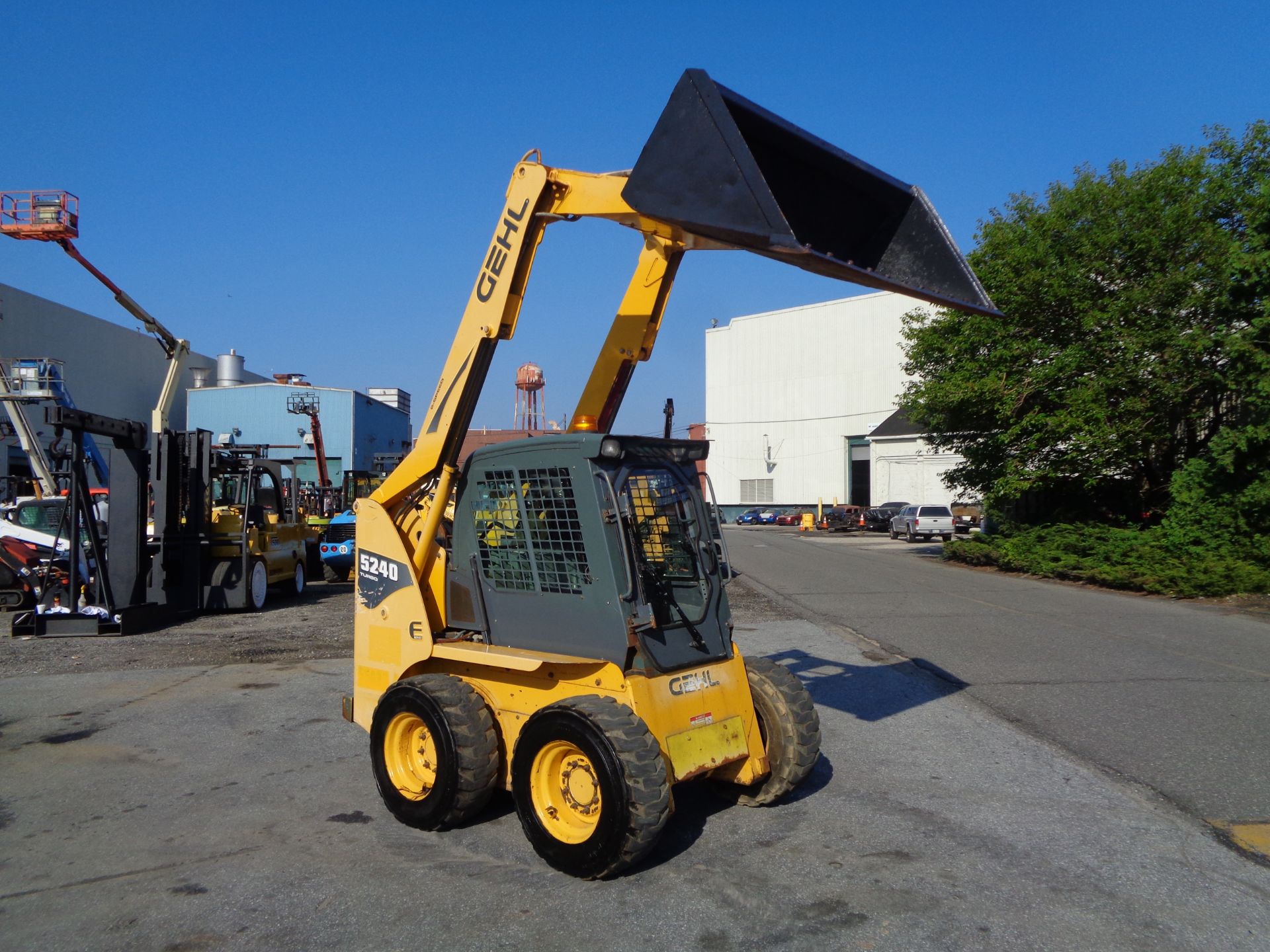 2010 GEHL 5240 Turbo Skid Steer - Image 4 of 13