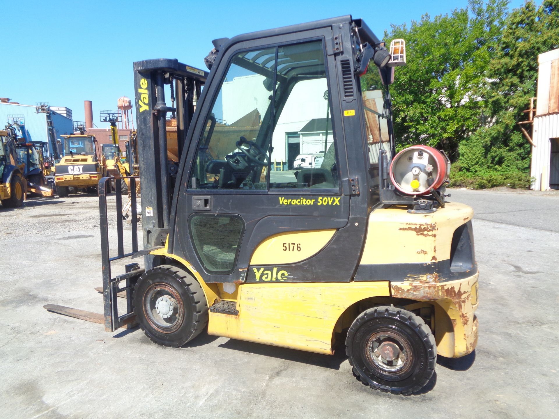 Yale GLP050 5,000lbs Forklift - Image 3 of 18