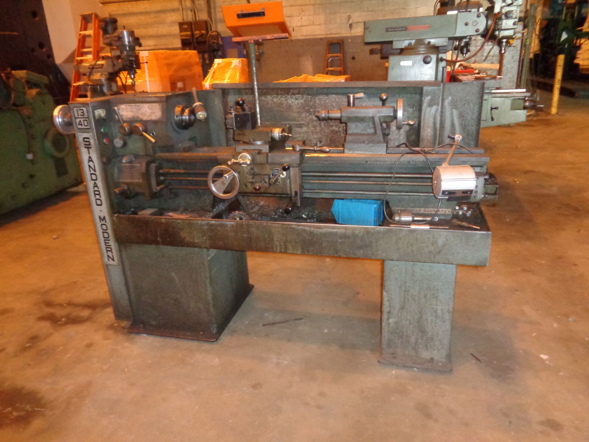 Standard Modern 13” x 40” Lathe