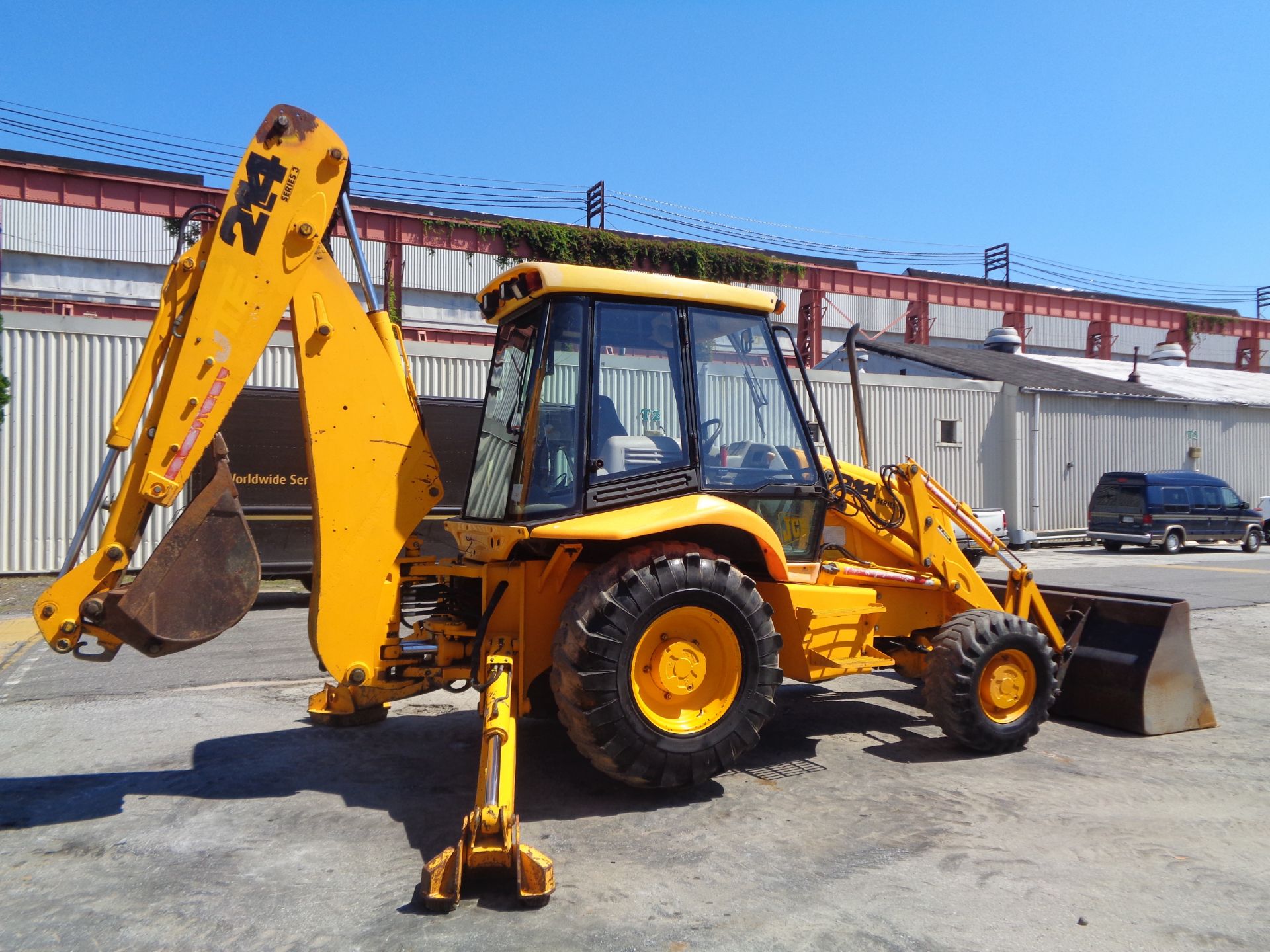 2005 JCB 214 Series 3 Backhoe - Image 13 of 29