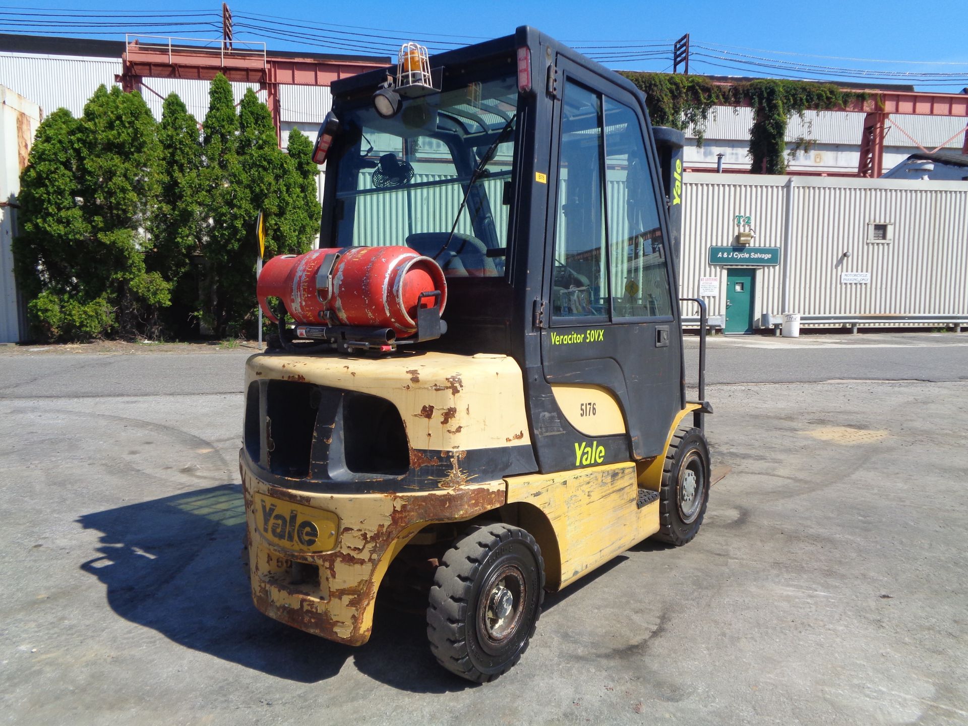 Yale GLP050 5,000lbs Forklift - Image 5 of 18