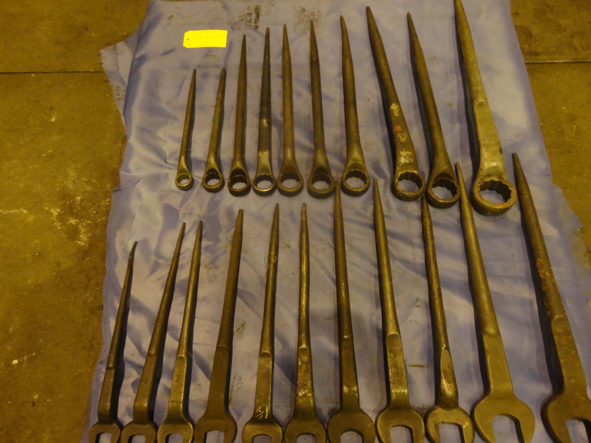 Lot of 21 Spud Wrenches (16A) - Image 2 of 10