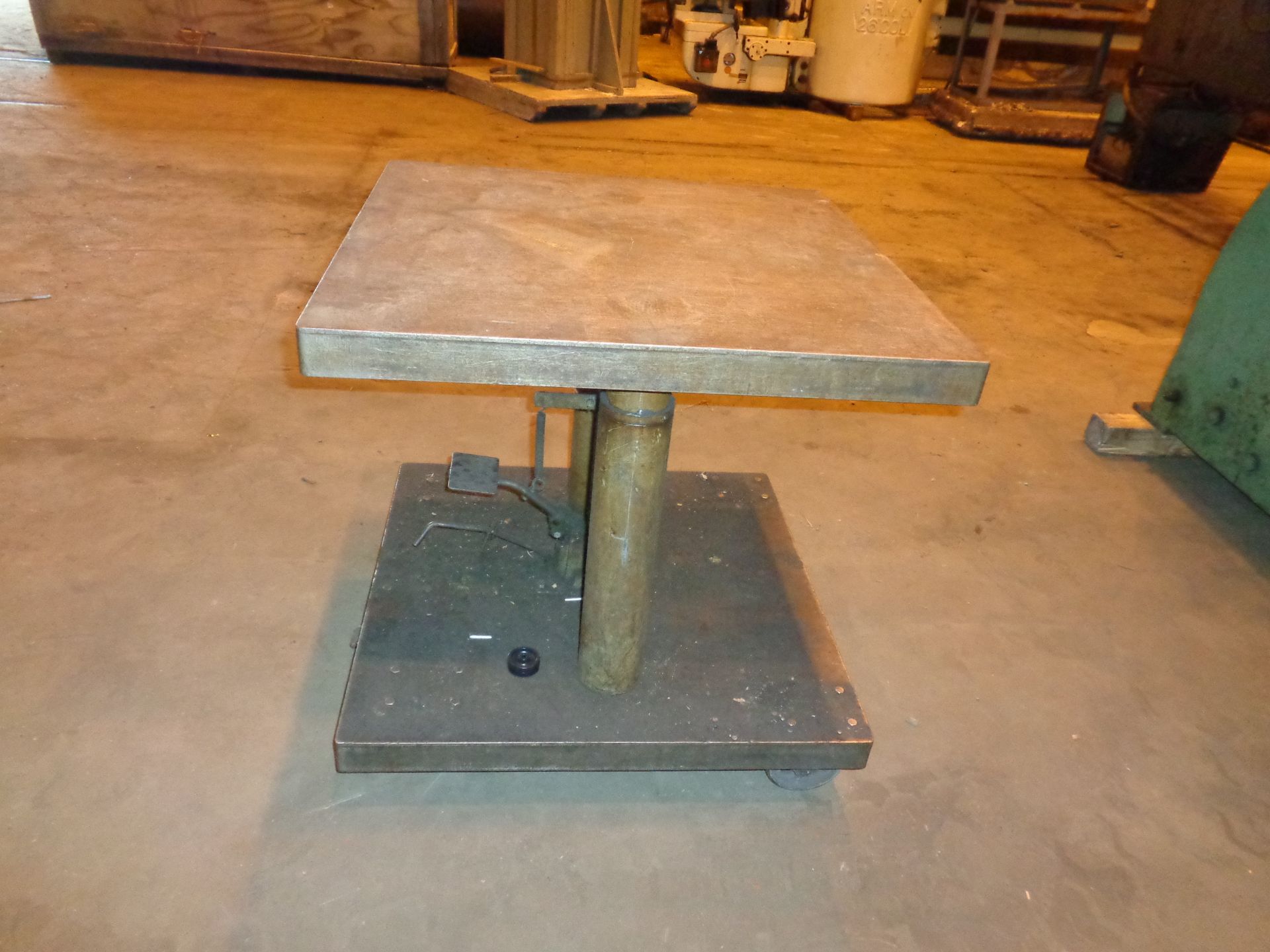 Lexco 30” Die Lift Table - Image 2 of 5