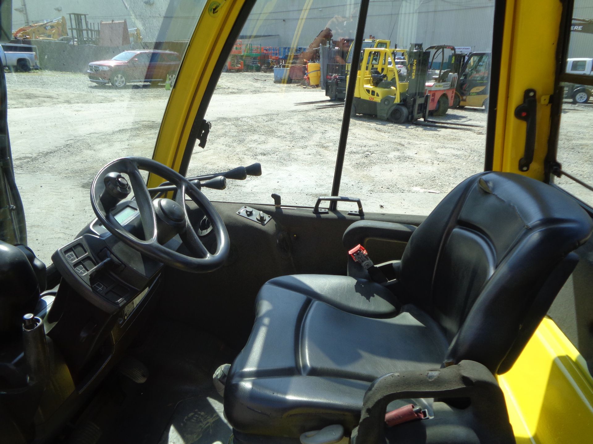 2014 Hyster H80FT 8,000 lbs Forklift - Image 16 of 23