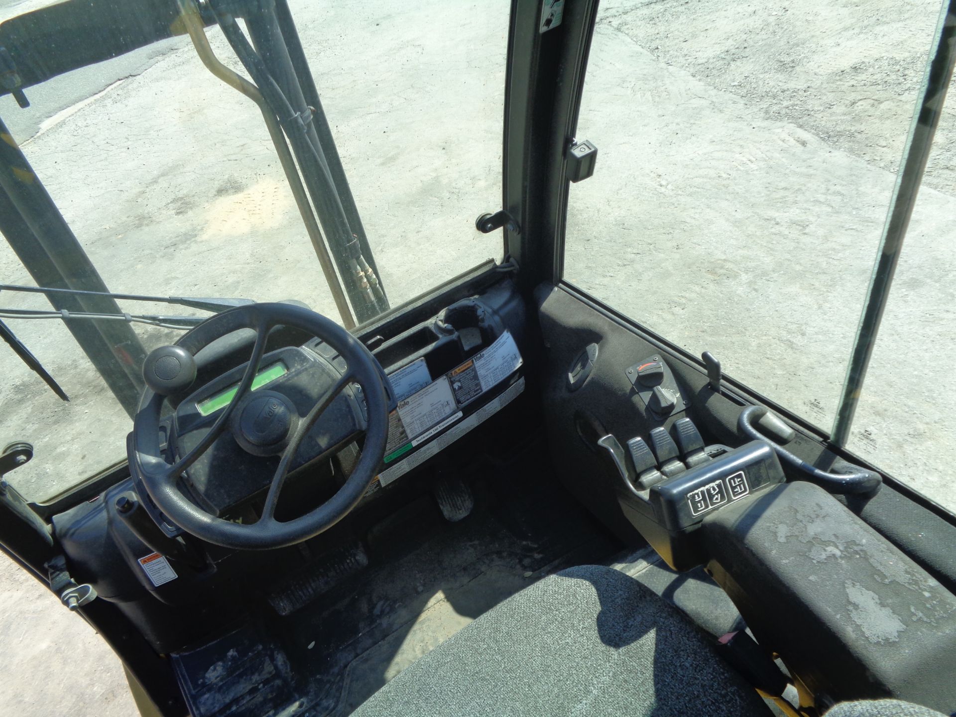 Yale GLP050 5,000lbs Forklift - Image 16 of 18