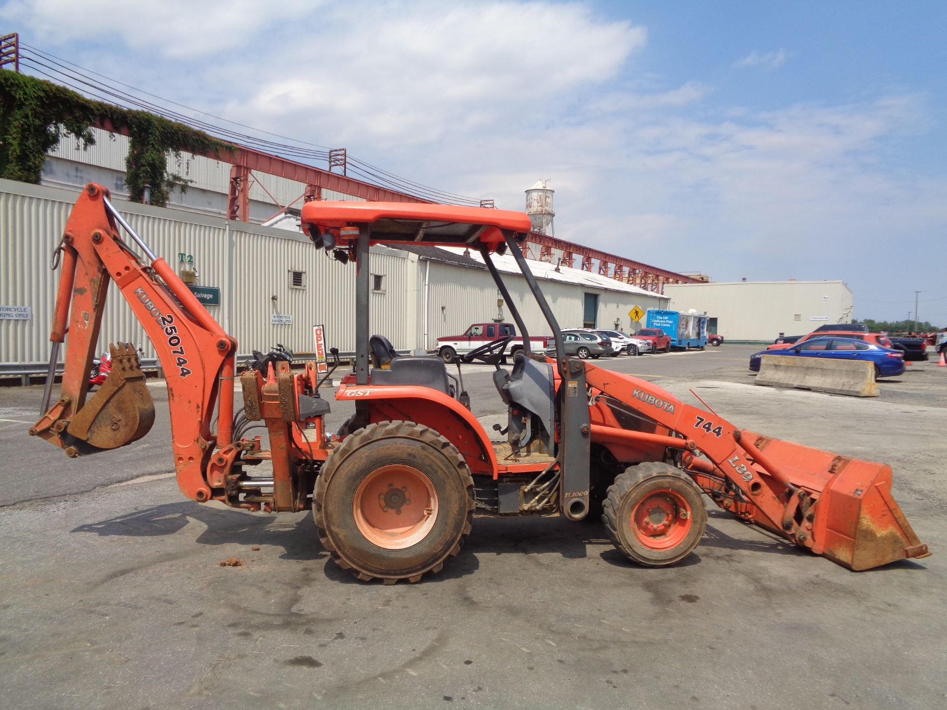 Kubota L39 Backhoe - Image 12 of 21