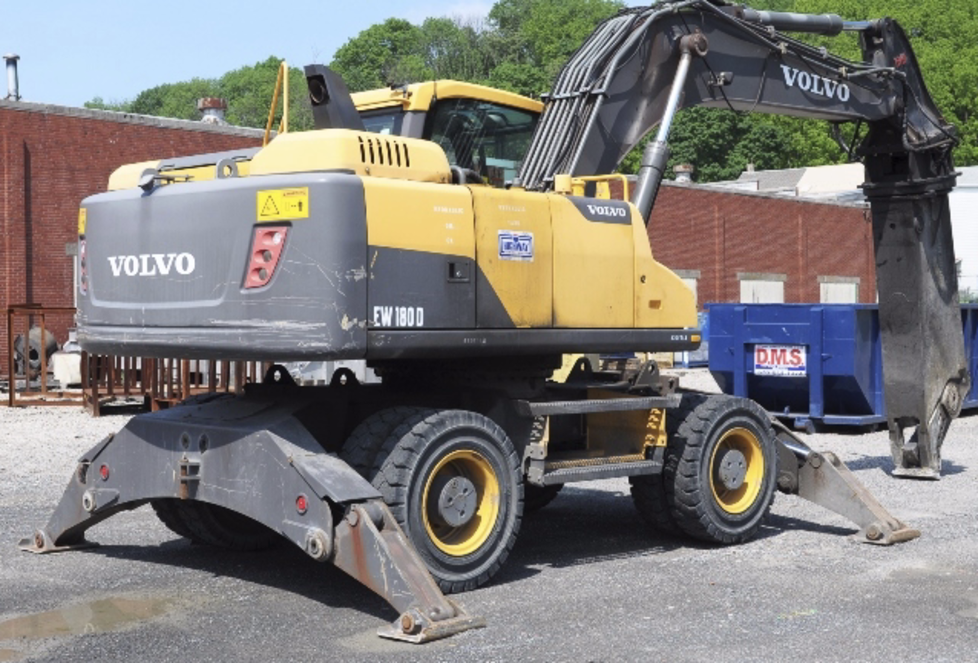 2013 Volvo EW180D Wheel Excavator with Sheer - Image 5 of 13