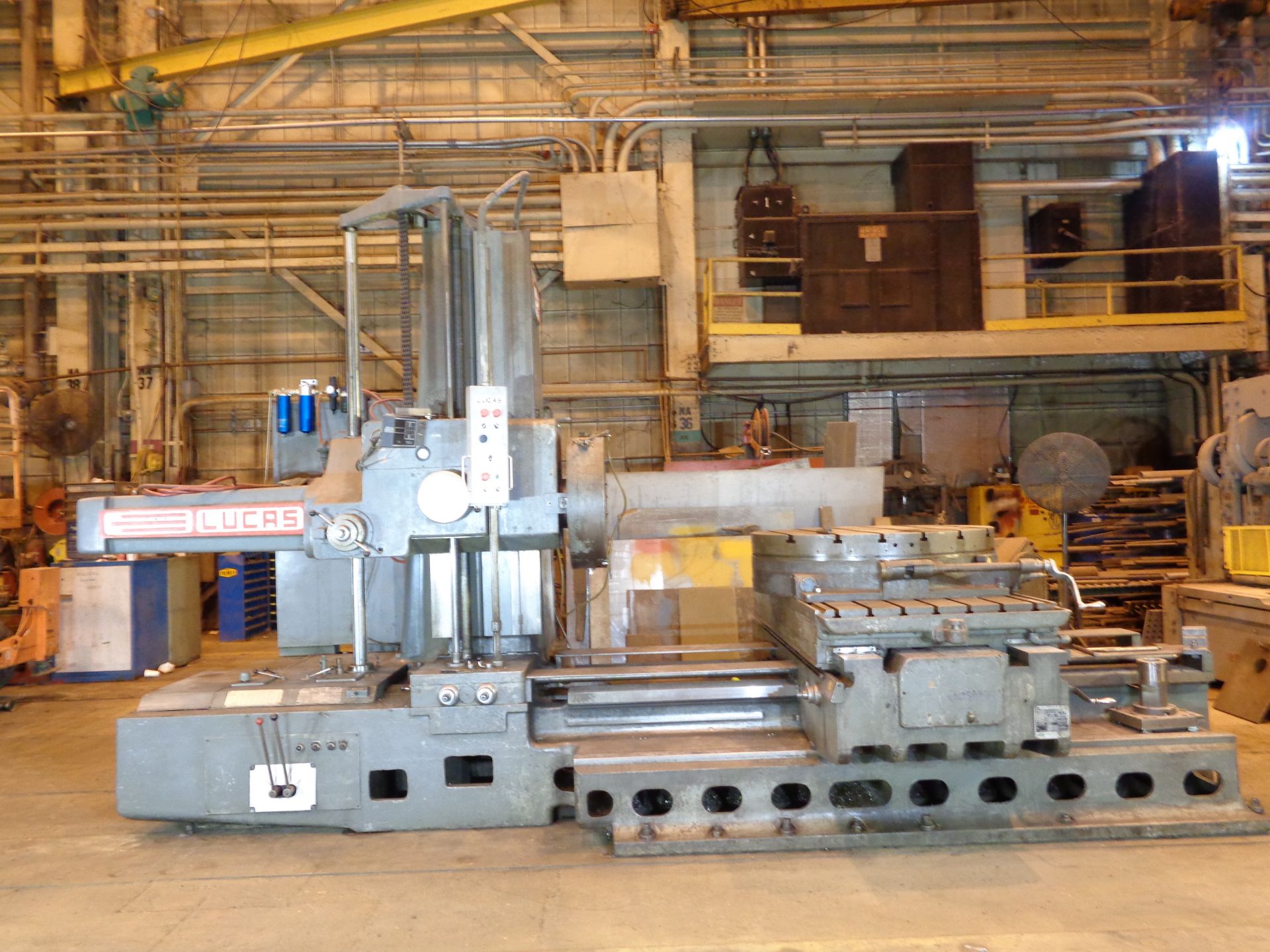Lucas 42B-60 Horizontal Boring Mill Milling Lathe Machine - Rotary Table - Image 10 of 17