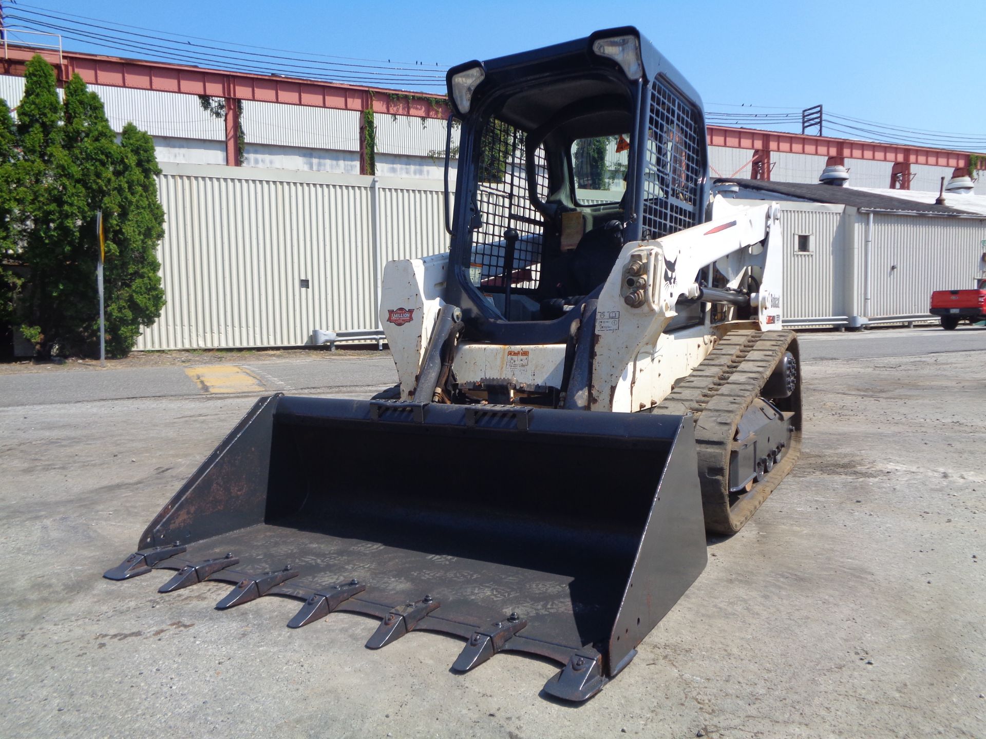 2015 Bobcat T550 Skid Steer - Image 11 of 16