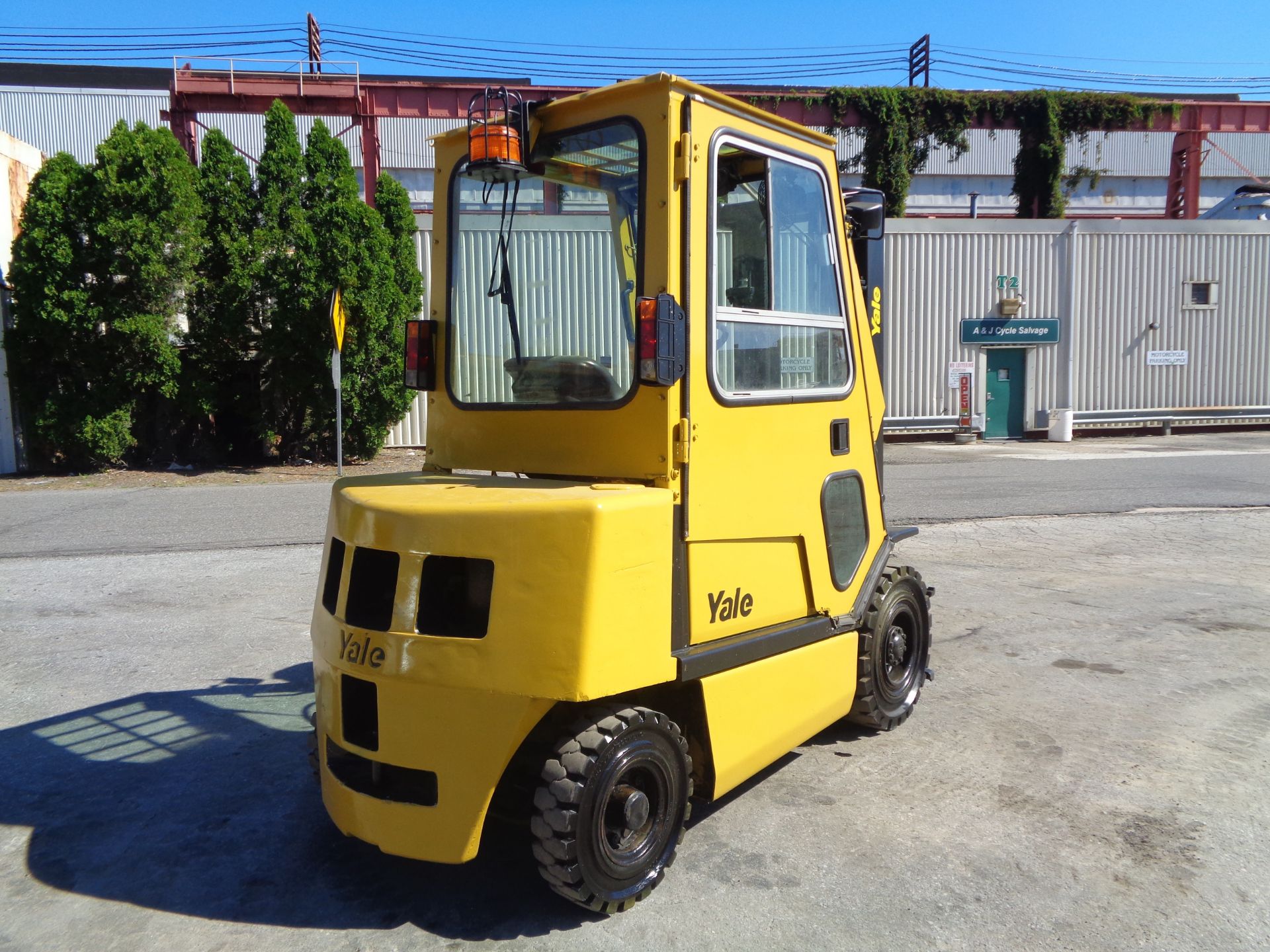 Yale GP050 5,000lbs Forklift - Image 6 of 18