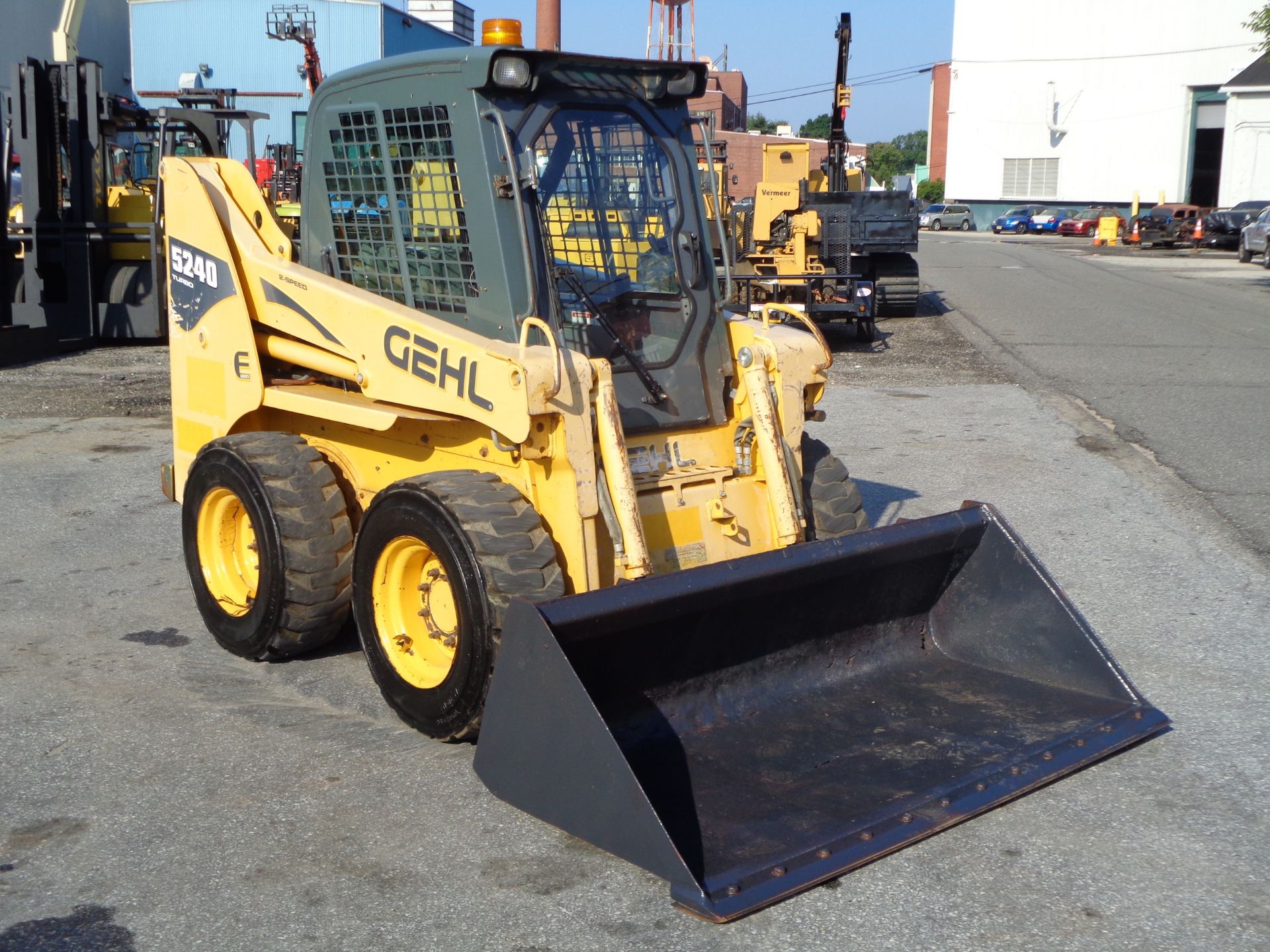 2010 GEHL 5240 Turbo Skid Steer - Image 9 of 13