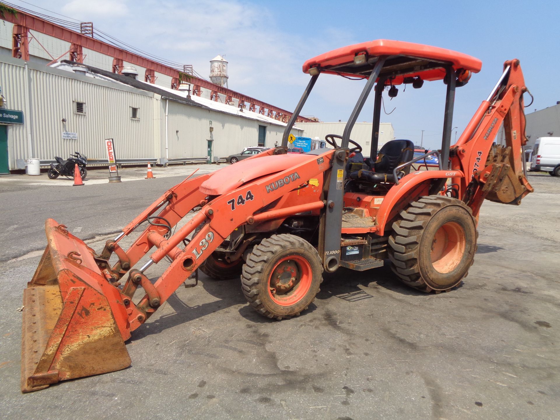 Kubota L39 Backhoe - Image 19 of 21