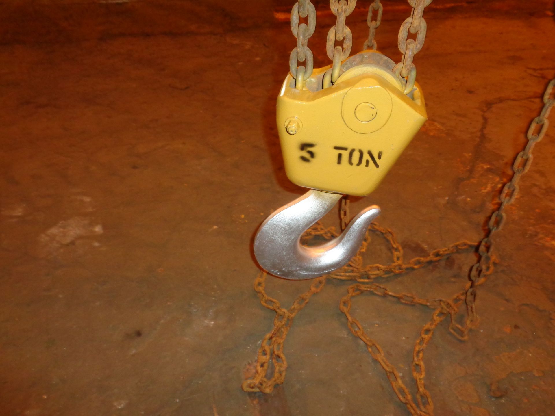Philadelphia 5 Ton Chain Hoist 20’ Drift - Image 9 of 9