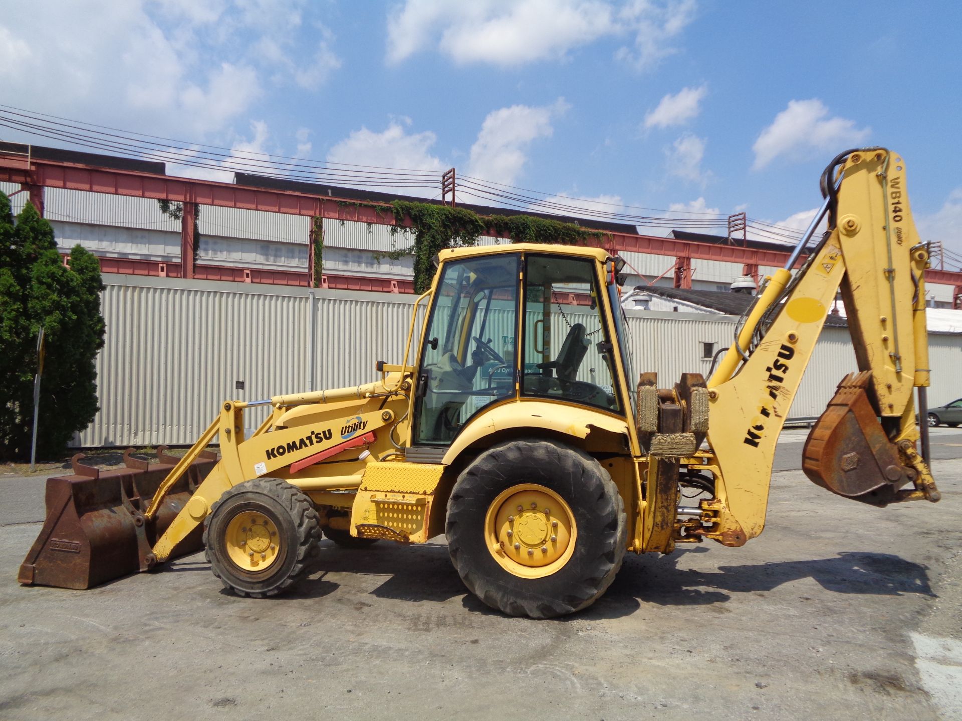 Komatsu WB140 Backhoe - Image 14 of 24