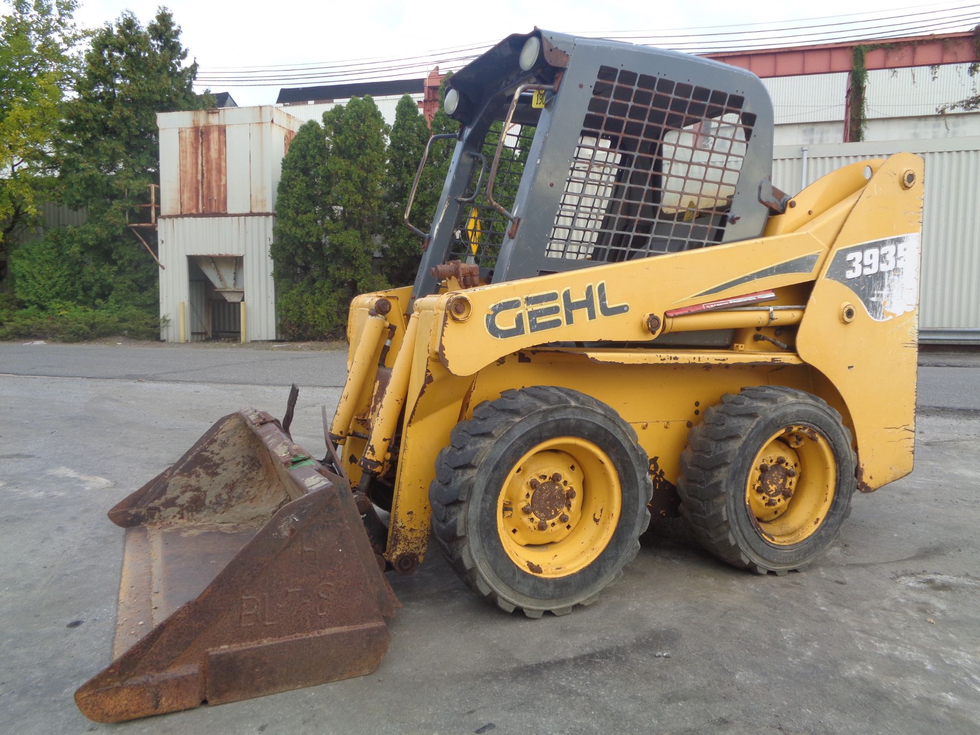 Gehl 3935 Skid Steer - Image 8 of 11