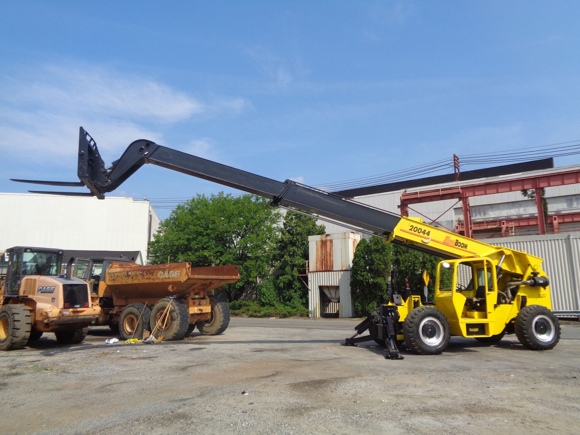 ZoomBoom Carelift ZB-20044 20,000lbs 44ft Telescopic Forklift - Image 8 of 33