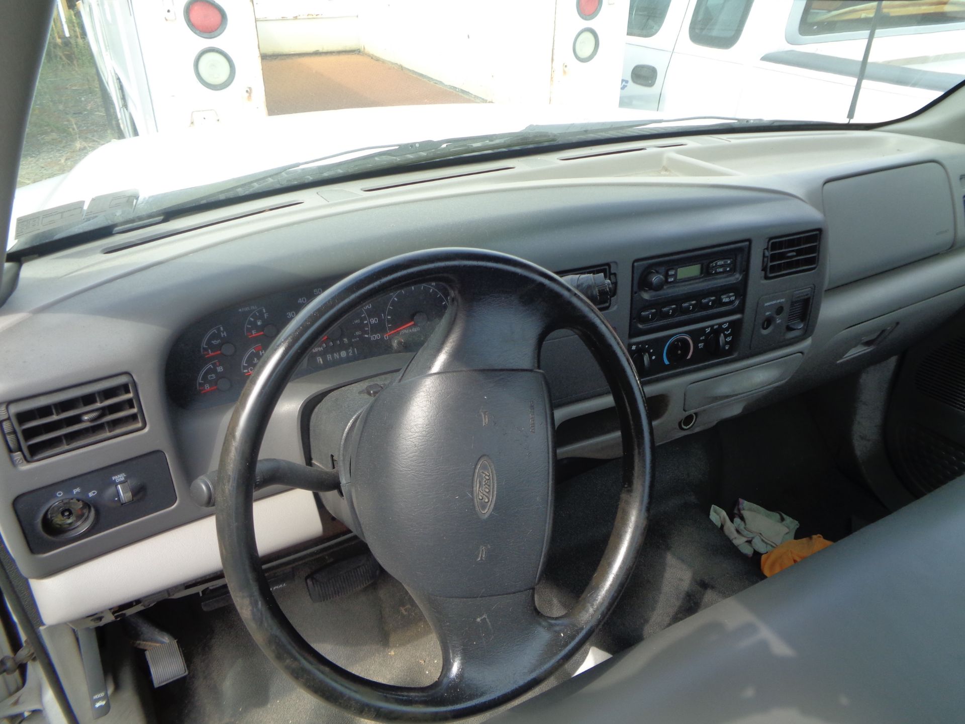 2000 Ford F250 Pick Up Truck - Image 6 of 8