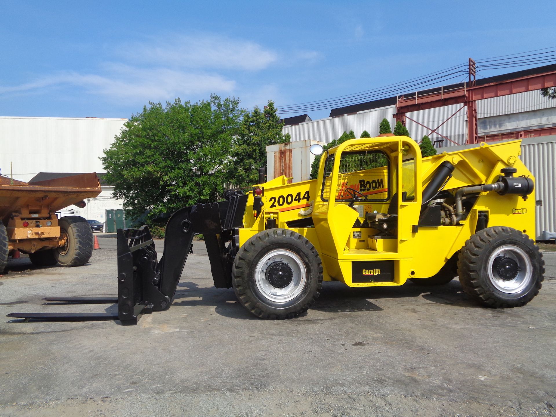 ZoomBoom Carelift ZB-20044 20,000lbs 44ft Telescopic Forklift - Image 7 of 33