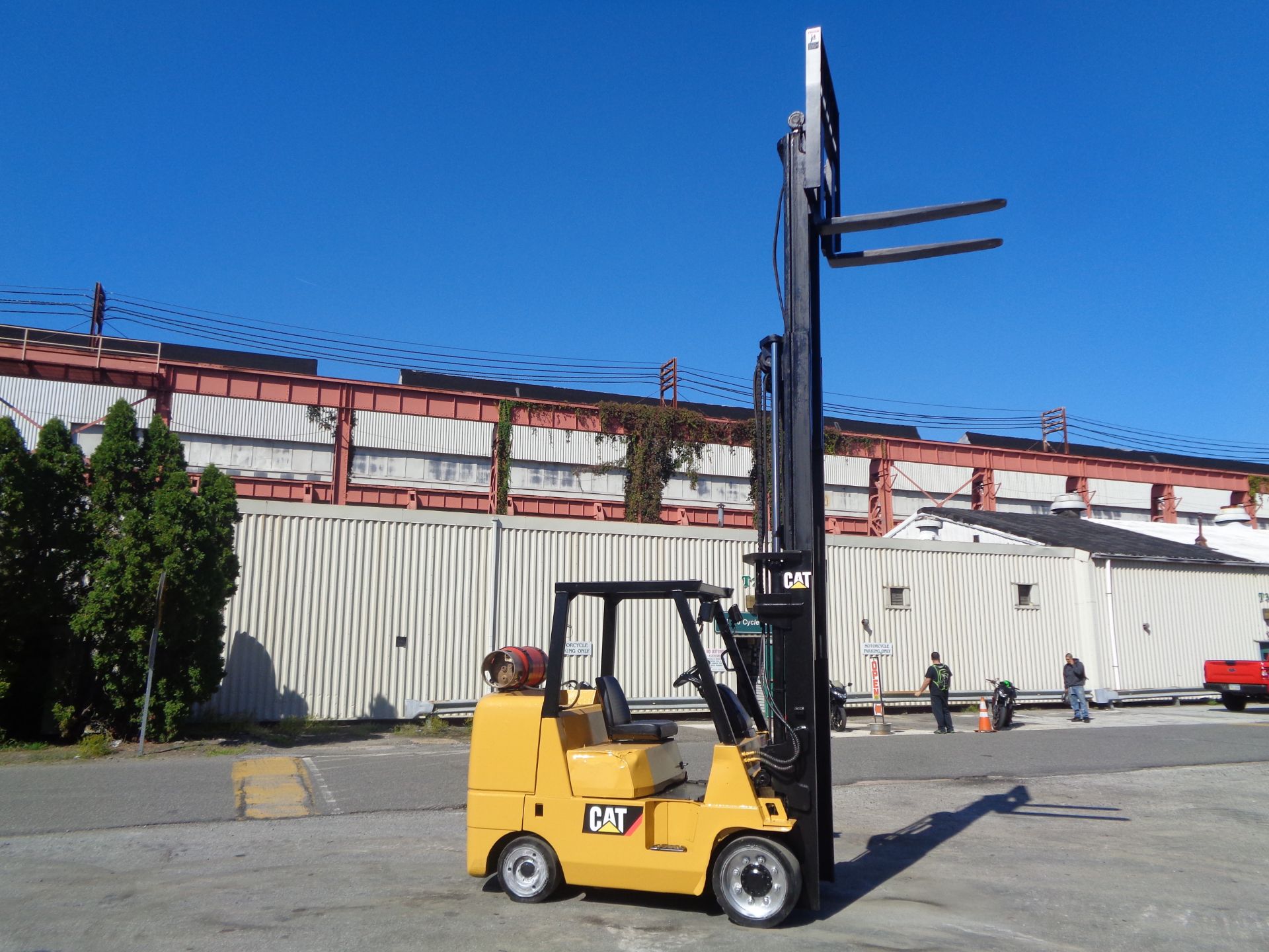 Caterpillar GC45K-SWB 10,000lbs Forklift - Image 3 of 16