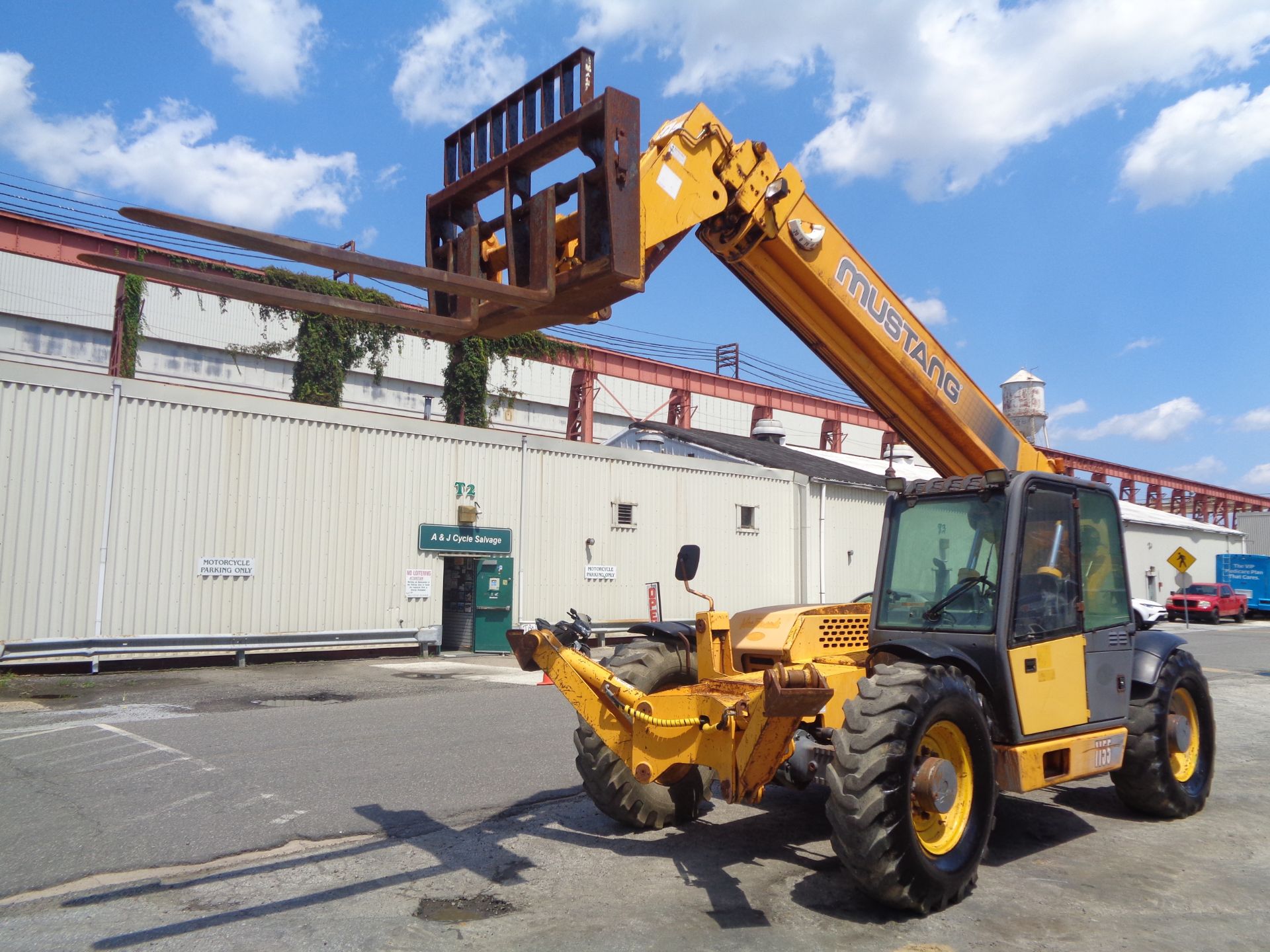 Mustang 11H55 11,000lb Telescopic Forklift - Image 7 of 18