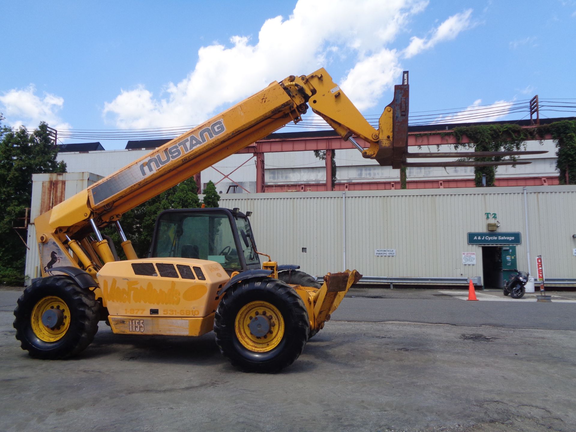 Mustang 11H55 11,000lb Telescopic Forklift - Image 10 of 18