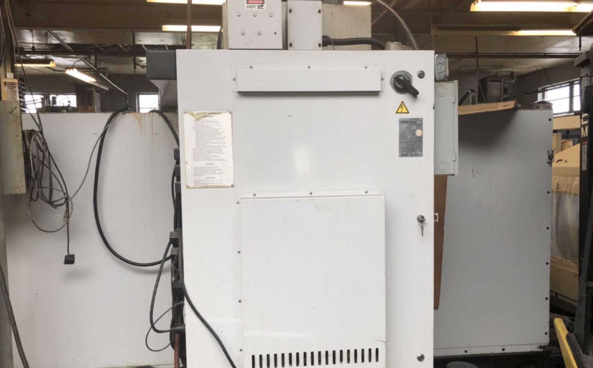 1998 Haas VF3 CNC Vertical Machining Center - Image 2 of 33