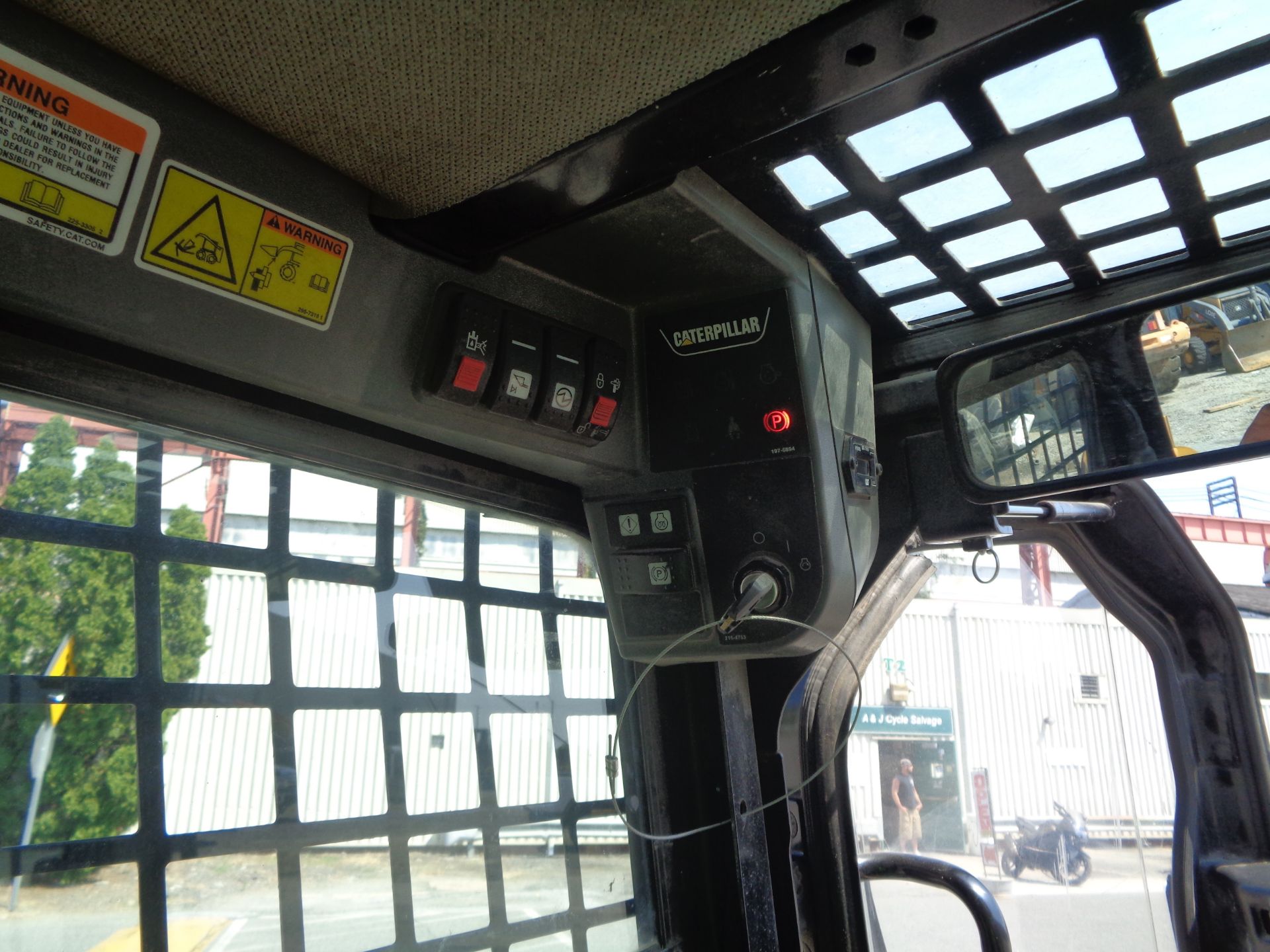 2014 Caterpillar 247B3 Skid Steer - Image 12 of 14