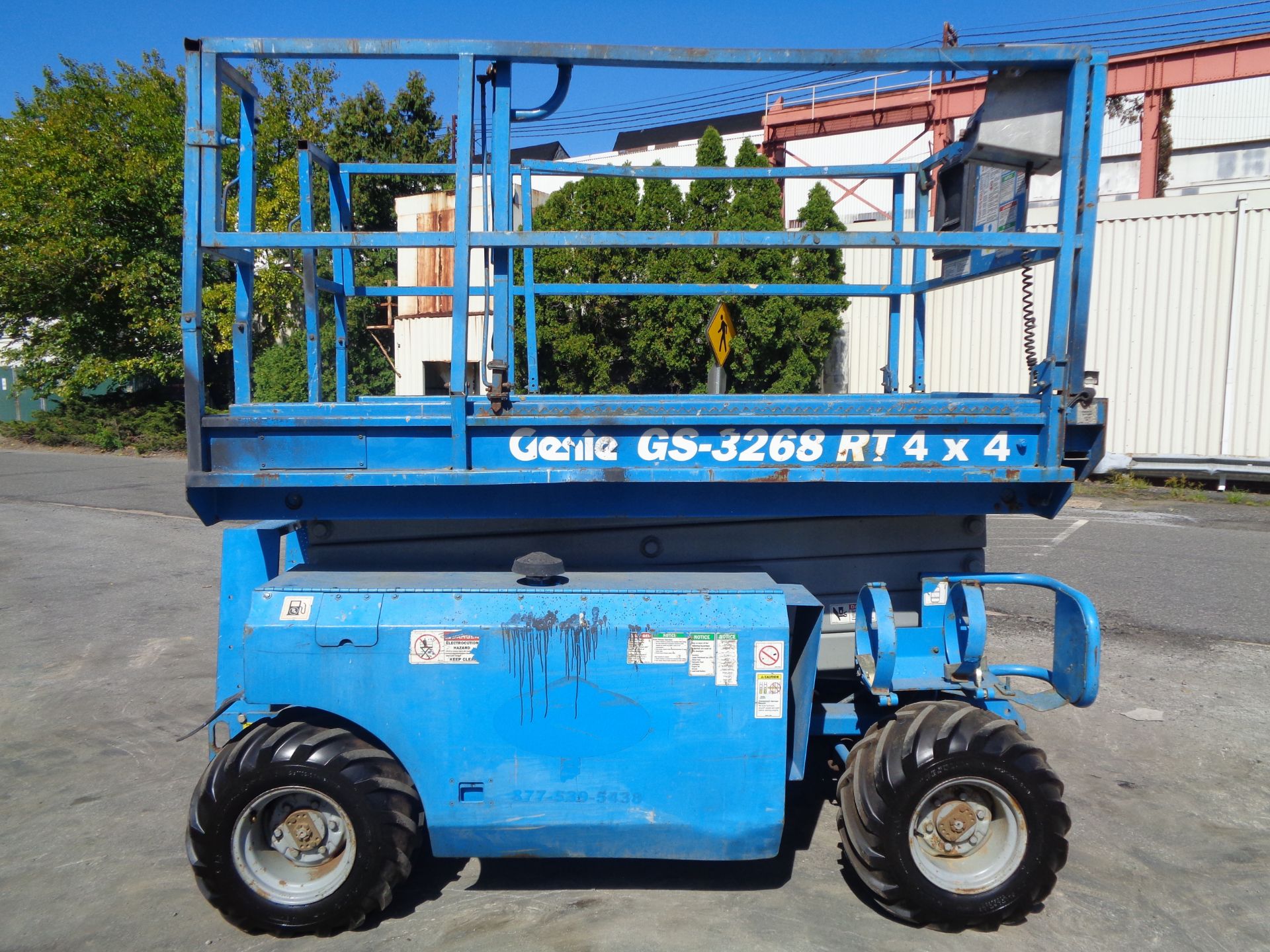 Genie GS-3268RT 32ft Scissor Lift - Image 15 of 31