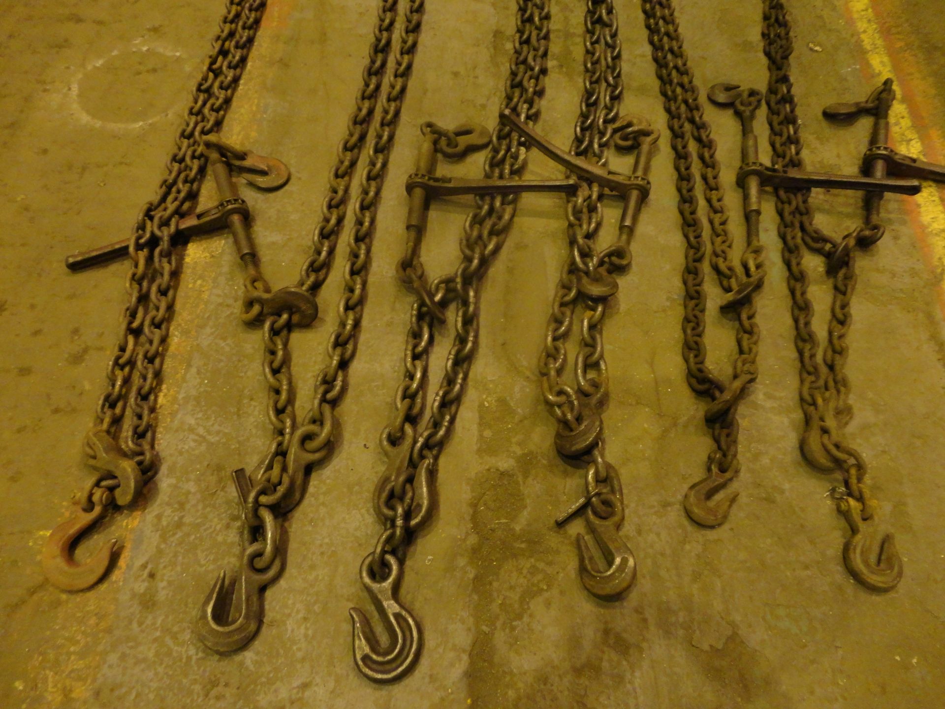 Lot of Six 5/8" and 1/2" Chains with Binders (#18) - Image 3 of 10