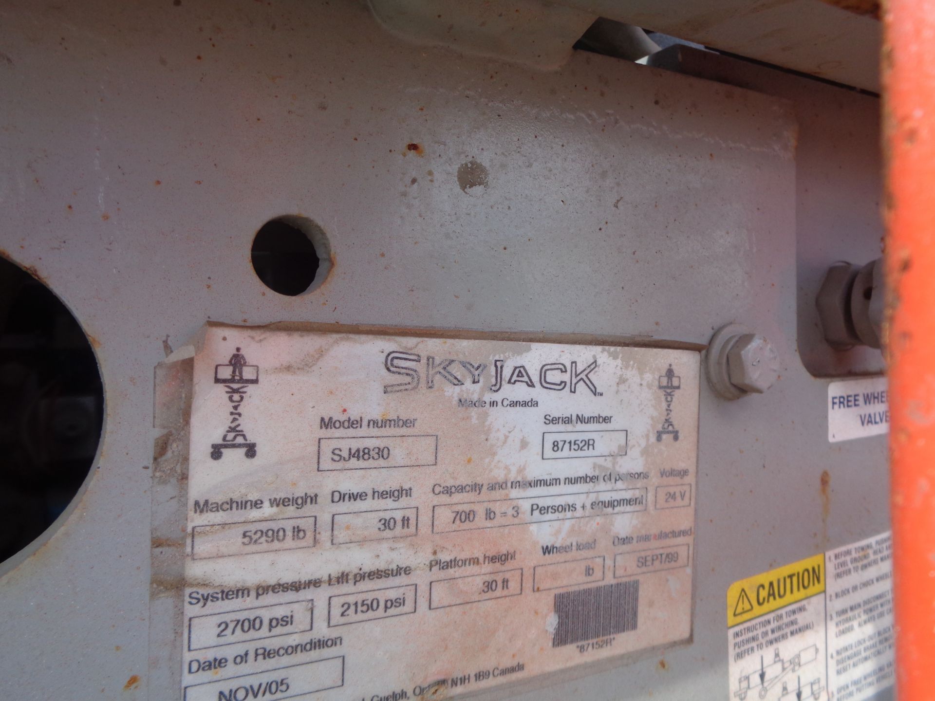 SkyJack SJ4830 30ft Electric Scissor Lift - Image 27 of 28