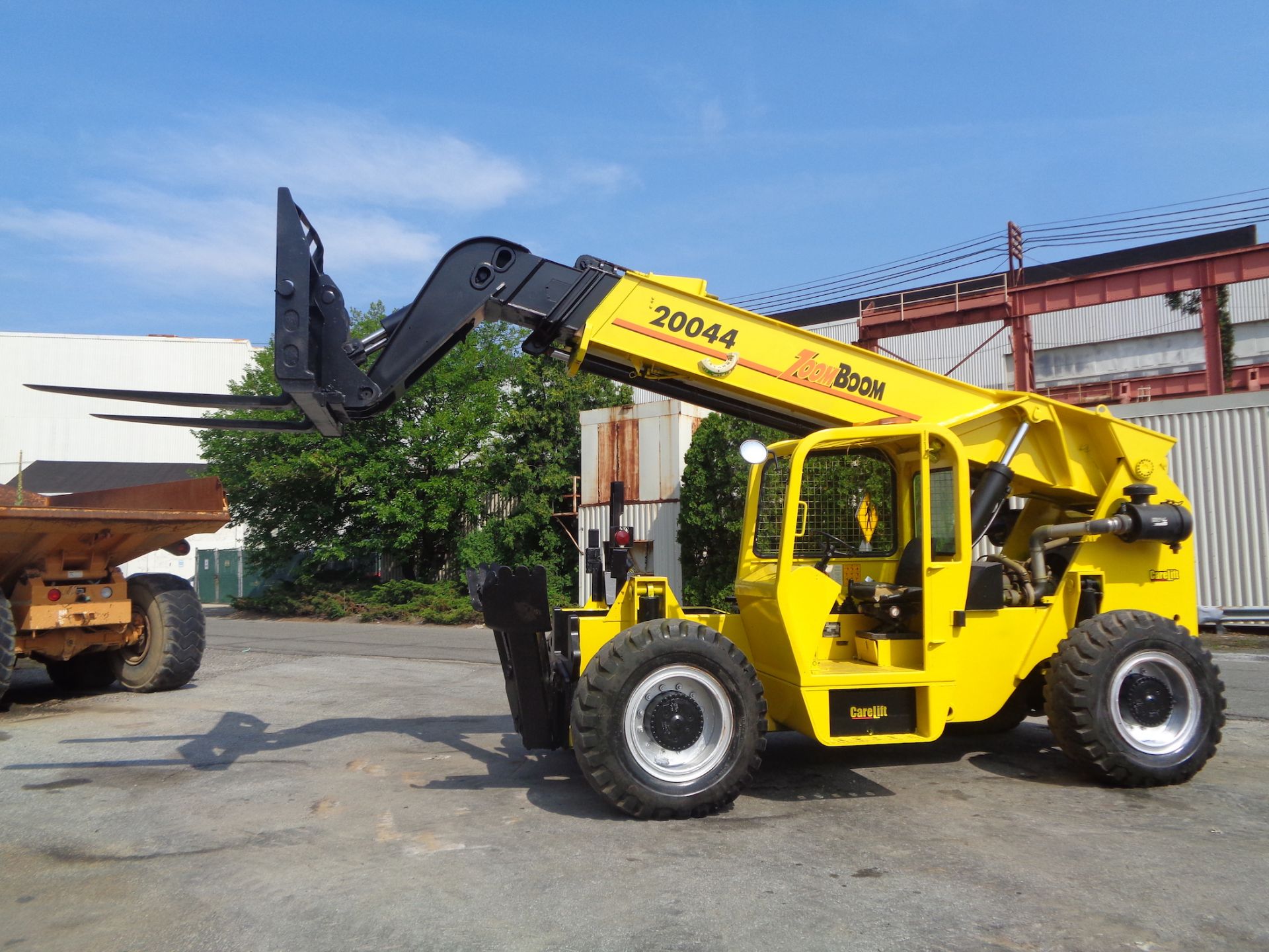 ZoomBoom Carelift ZB-20044 20,000lbs 44ft Telescopic Forklift - Image 18 of 33