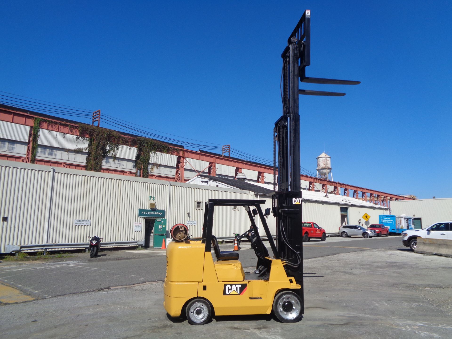 Caterpillar GC45K-SWB 10,000lbs Forklift - Image 4 of 16