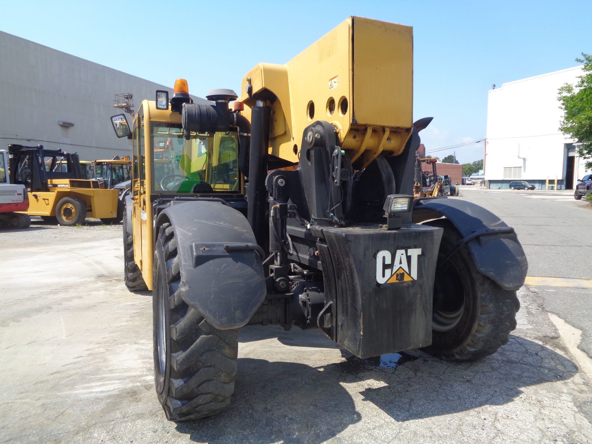 Caterpillar TL1055 10,000lbs 55ft Telescopic Forklift - Image 13 of 29