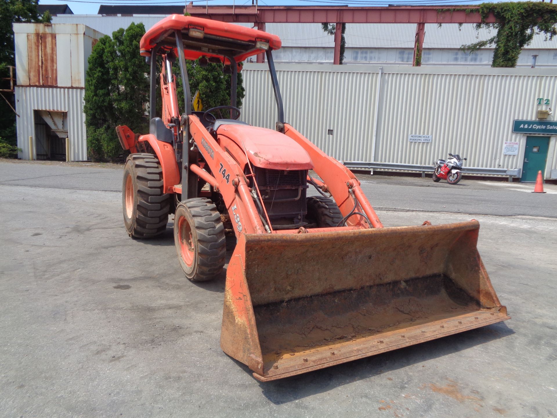 Kubota L39 Backhoe - Image 8 of 21