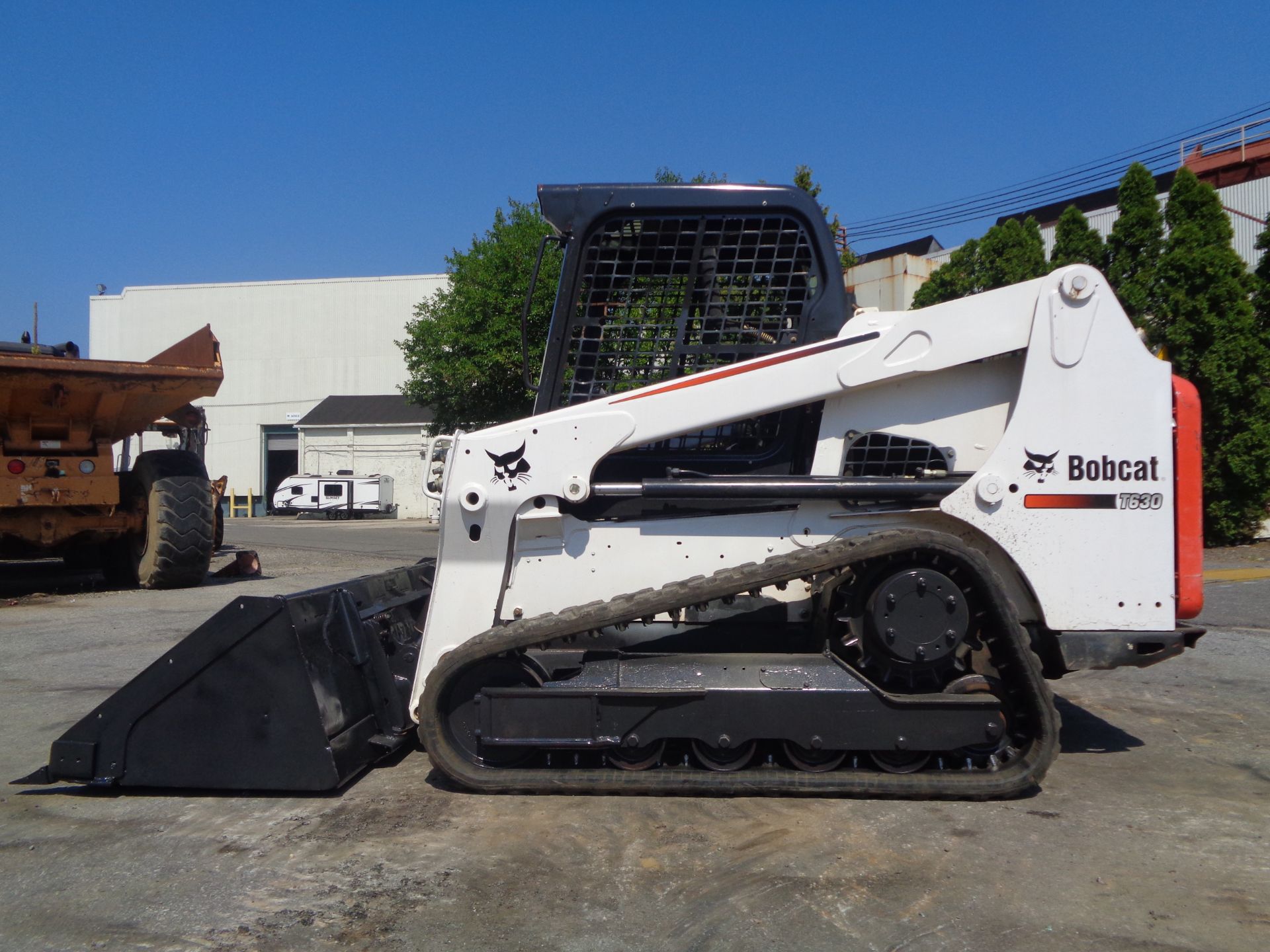 2015 Bobcat T630 Skid Steer Track Loader - Image 13 of 25