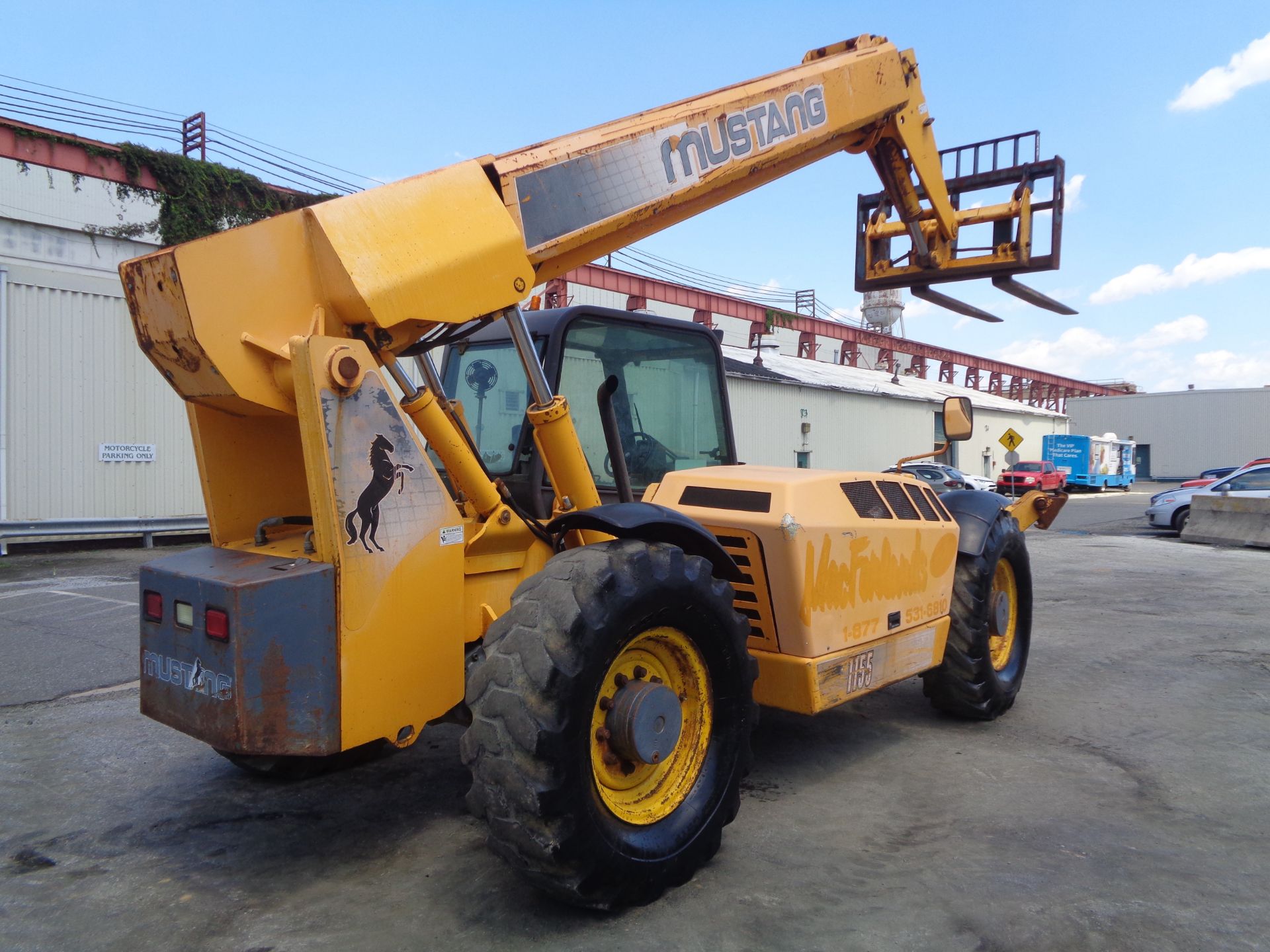 Mustang 11H55 11,000lb Telescopic Forklift - Image 12 of 18
