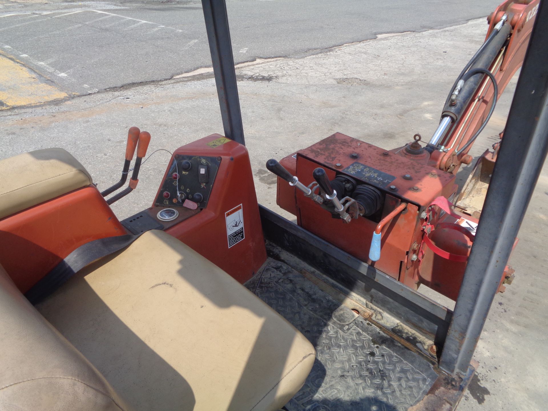 Ditch Witch HT25K Trencher and Backhoe - Image 8 of 12