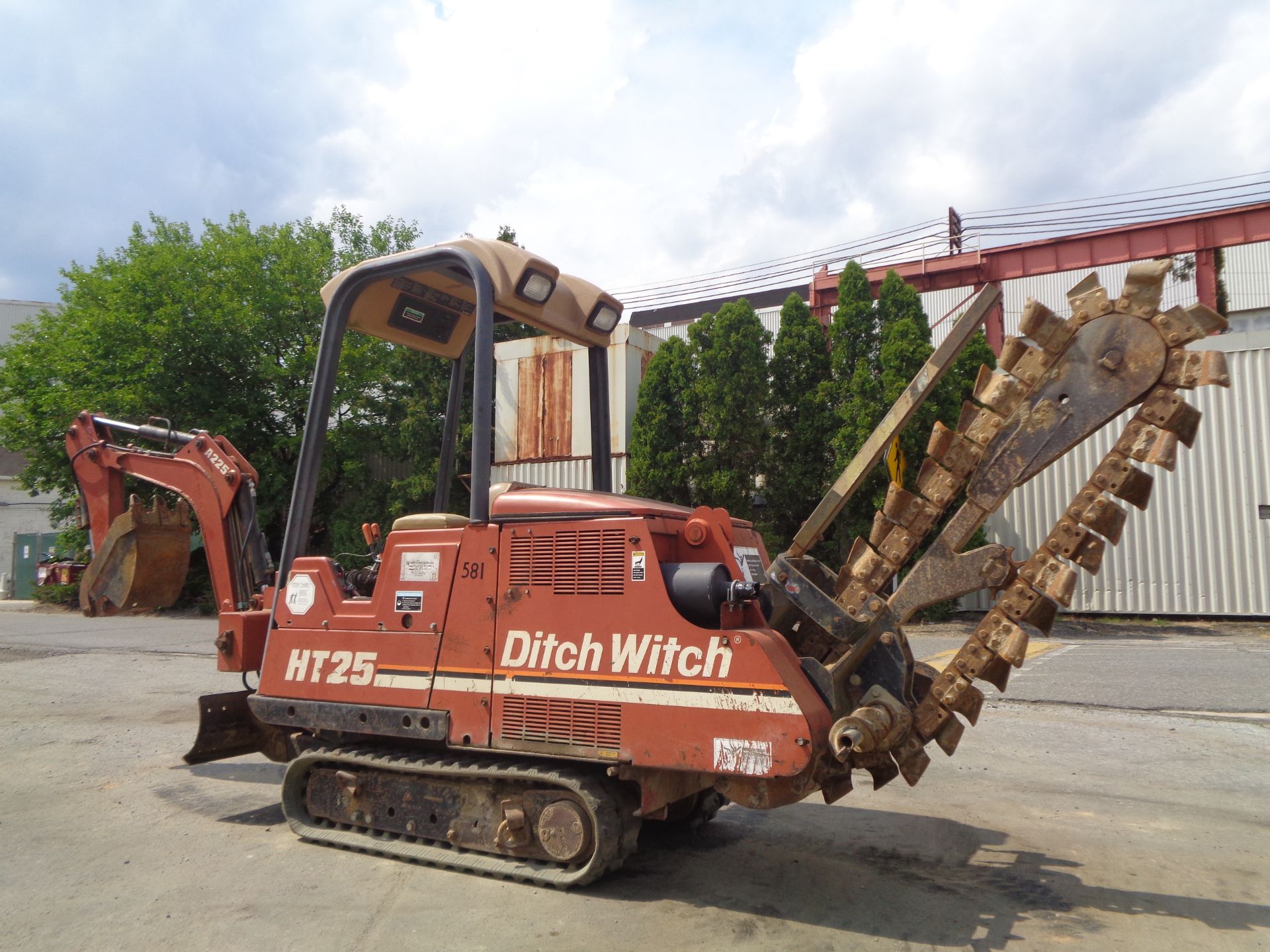 Ditch Witch HT25K Trencher and Backhoe - Image 3 of 12