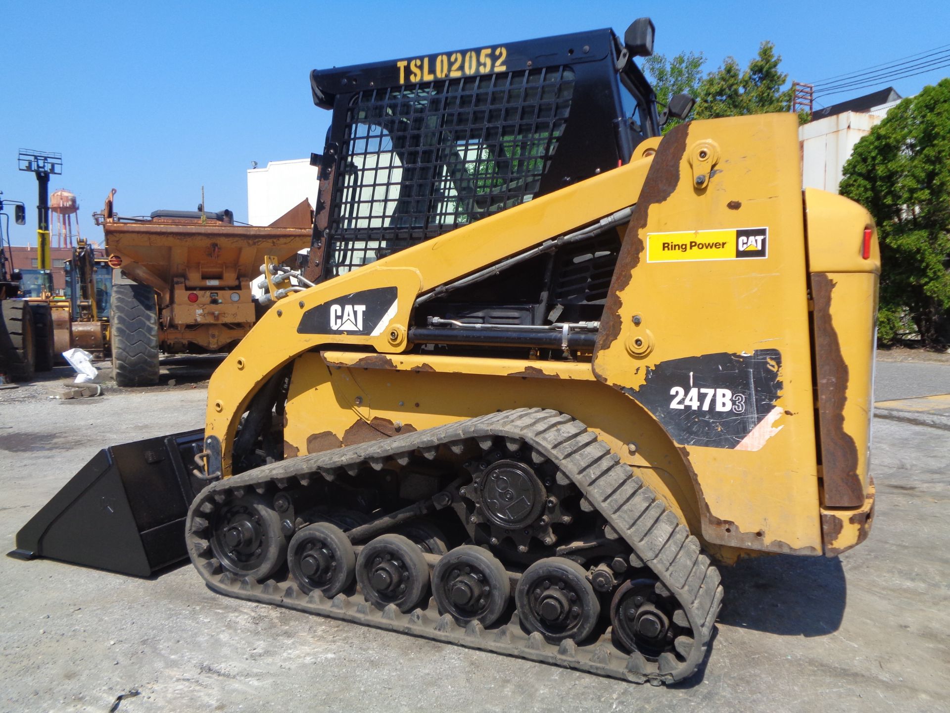 2014 Caterpillar 247B3 Skid Steer - Image 9 of 14