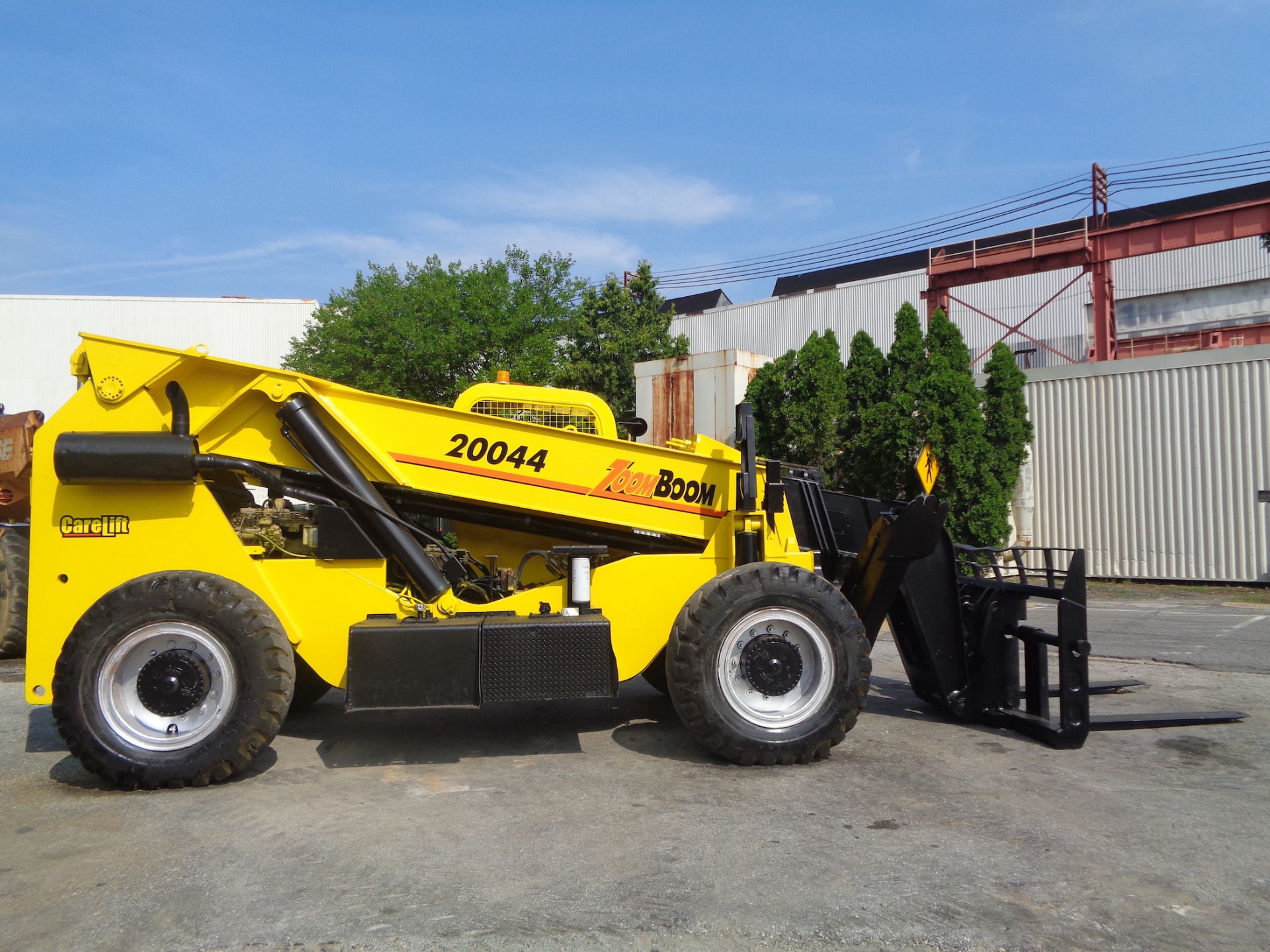 ZoomBoom Carelift ZB-20044 20,000lbs 44ft Telescopic Forklift - Image 29 of 33