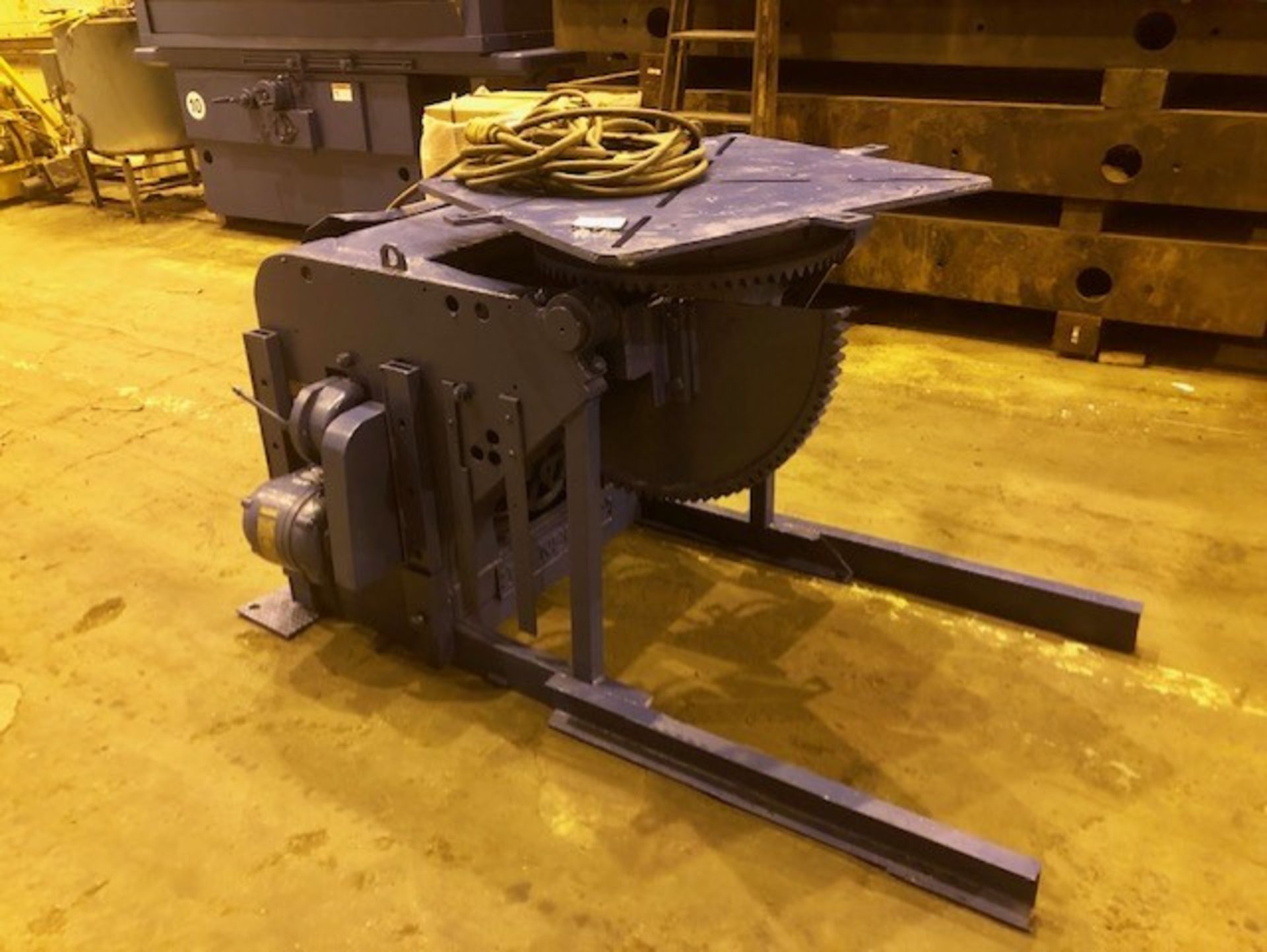 Worthington Welding Positioner - Image 2 of 5