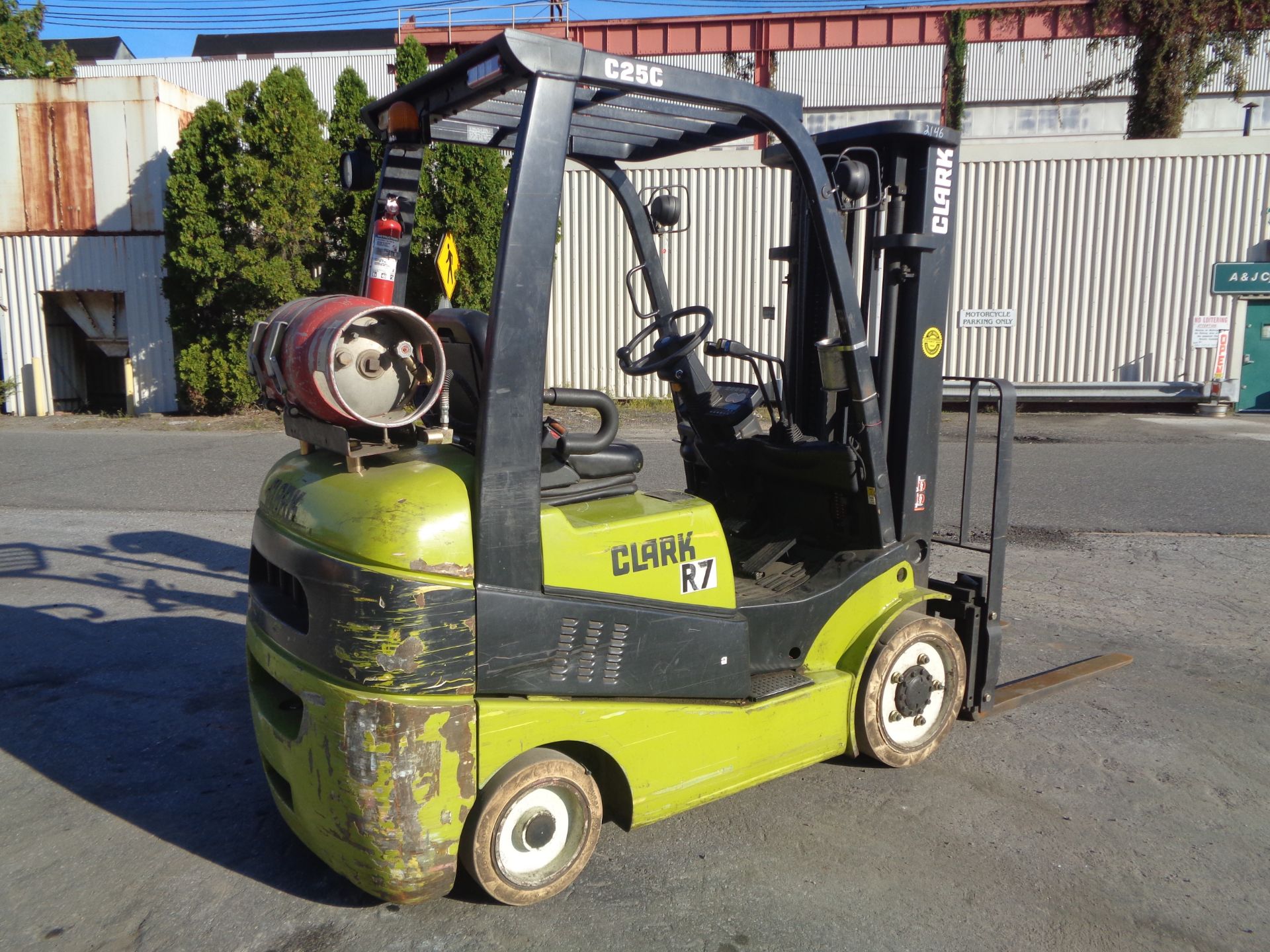 2014 Clark C25CL 5,000lbs Forklift - Image 13 of 21