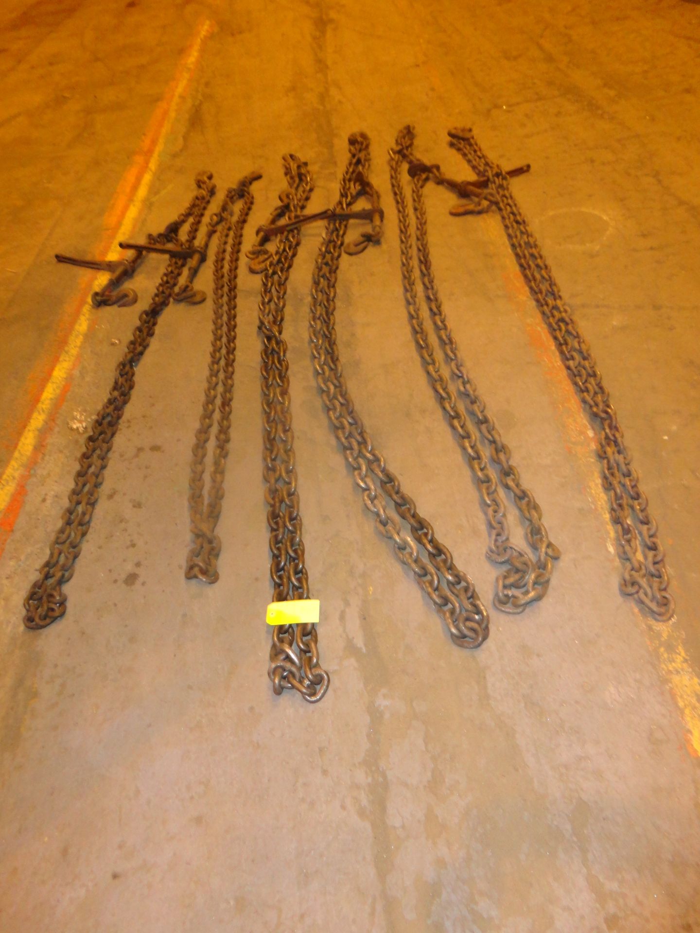 Lot of Six 5/8" and 1/2" Chains with Binders (#18) - Image 10 of 10