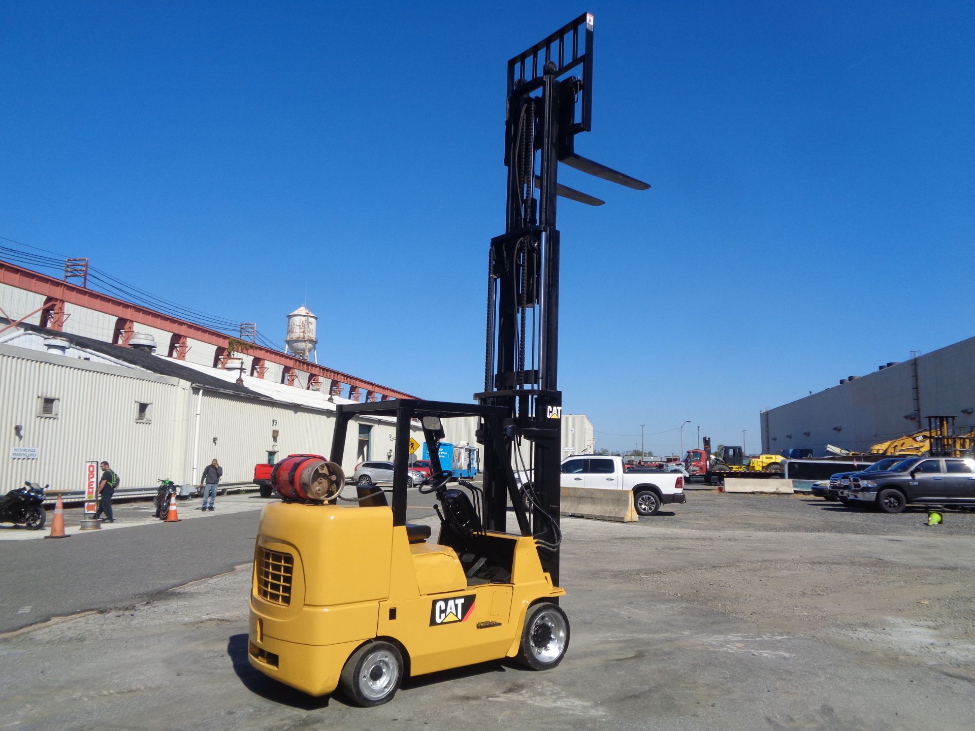 Caterpillar GC45K-SWB 10,000lbs Forklift - Image 5 of 16