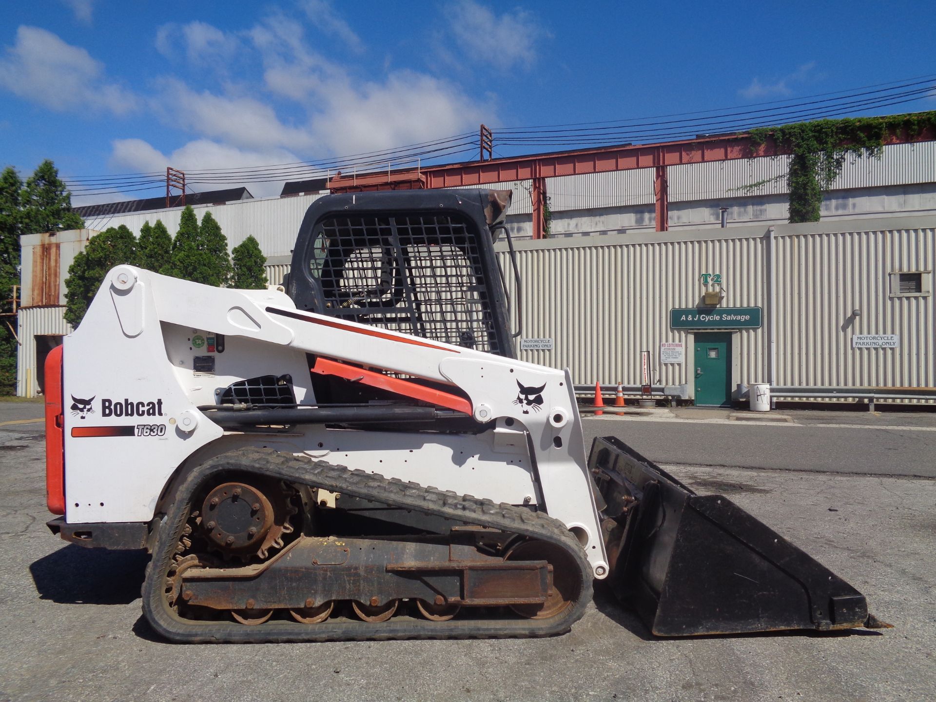 2015 Bobcat T630 Skid Steer Track Loader